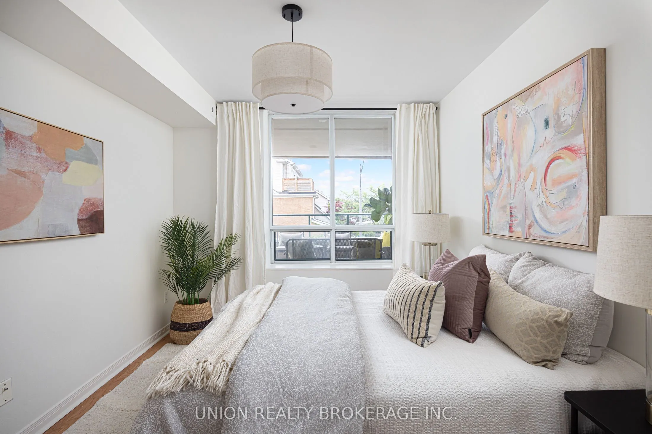 1765 Queen Street E #213