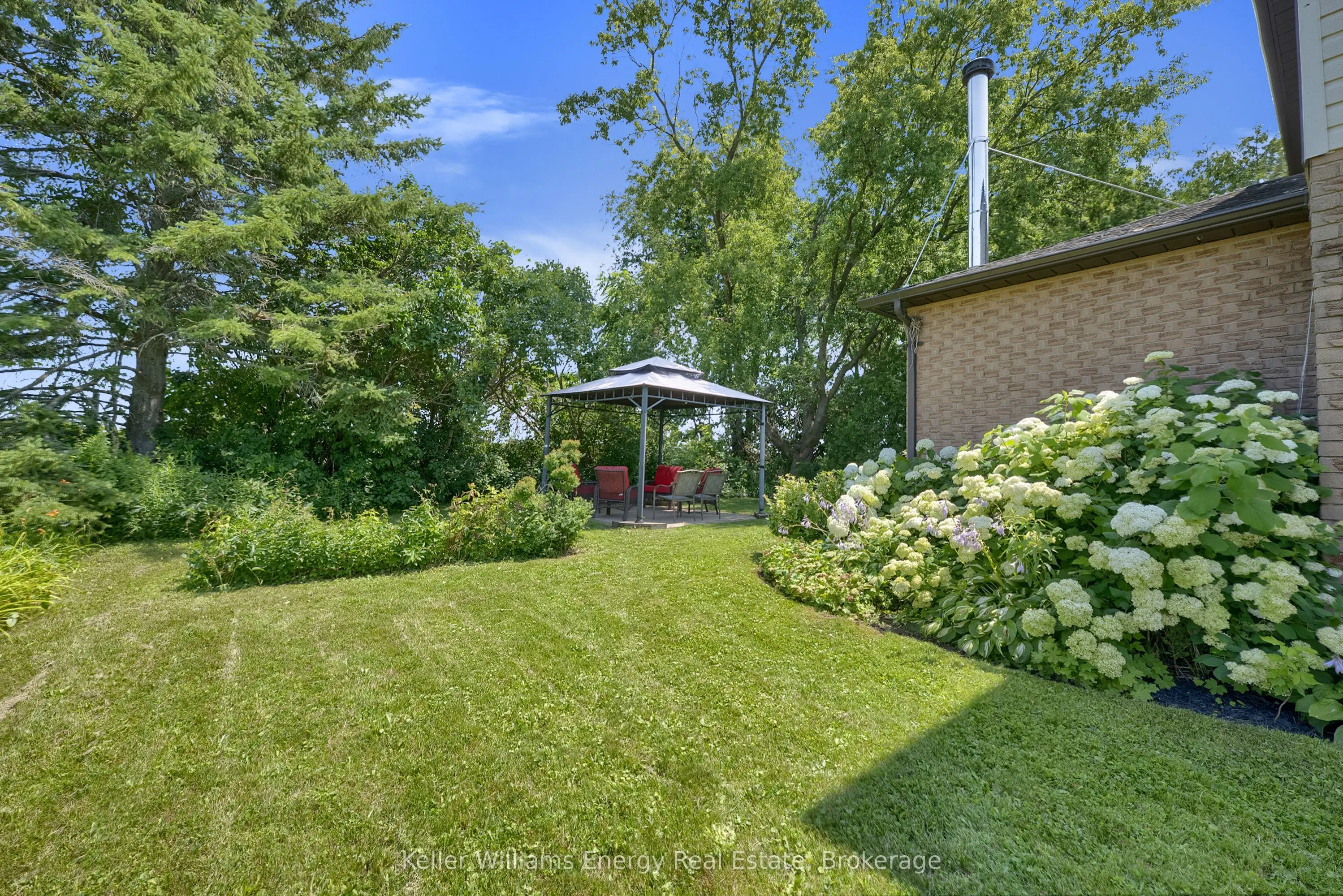 276 Andrew Street