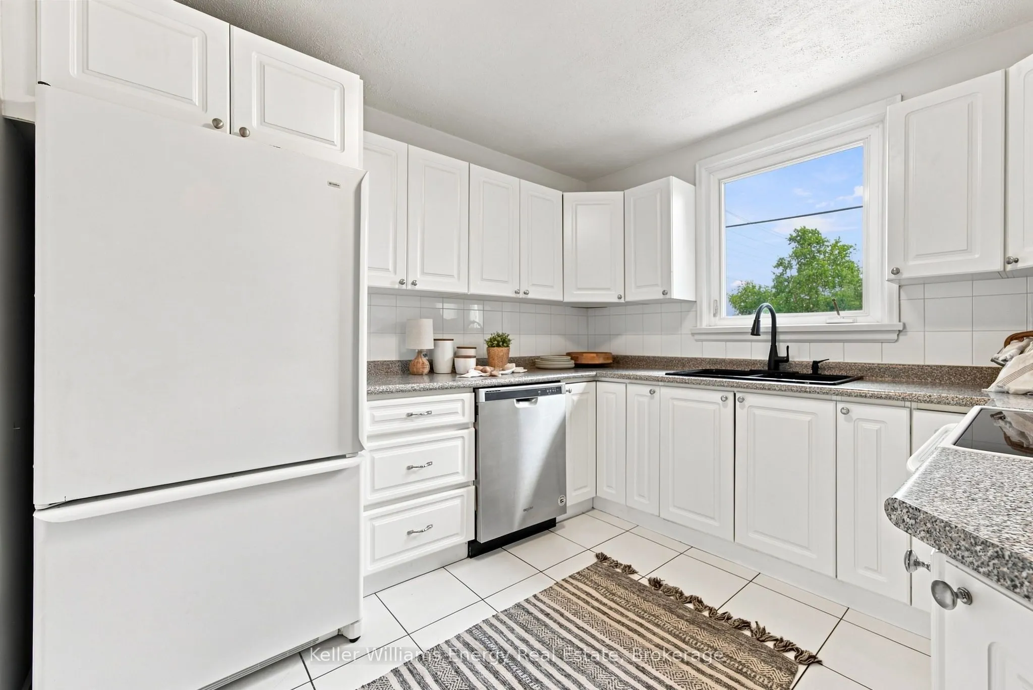 172 Central Park Boulevard S