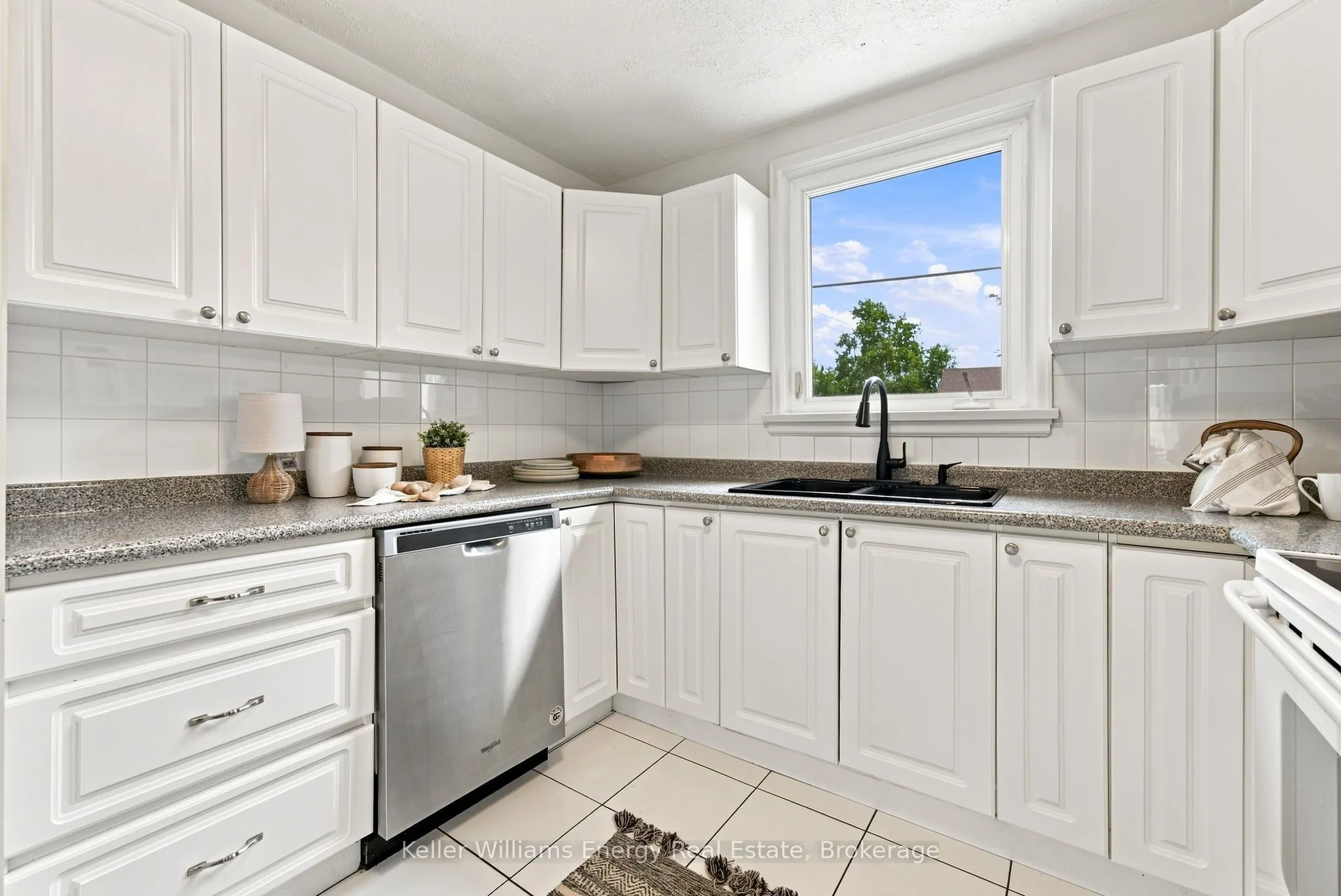 172 Central Park Boulevard S