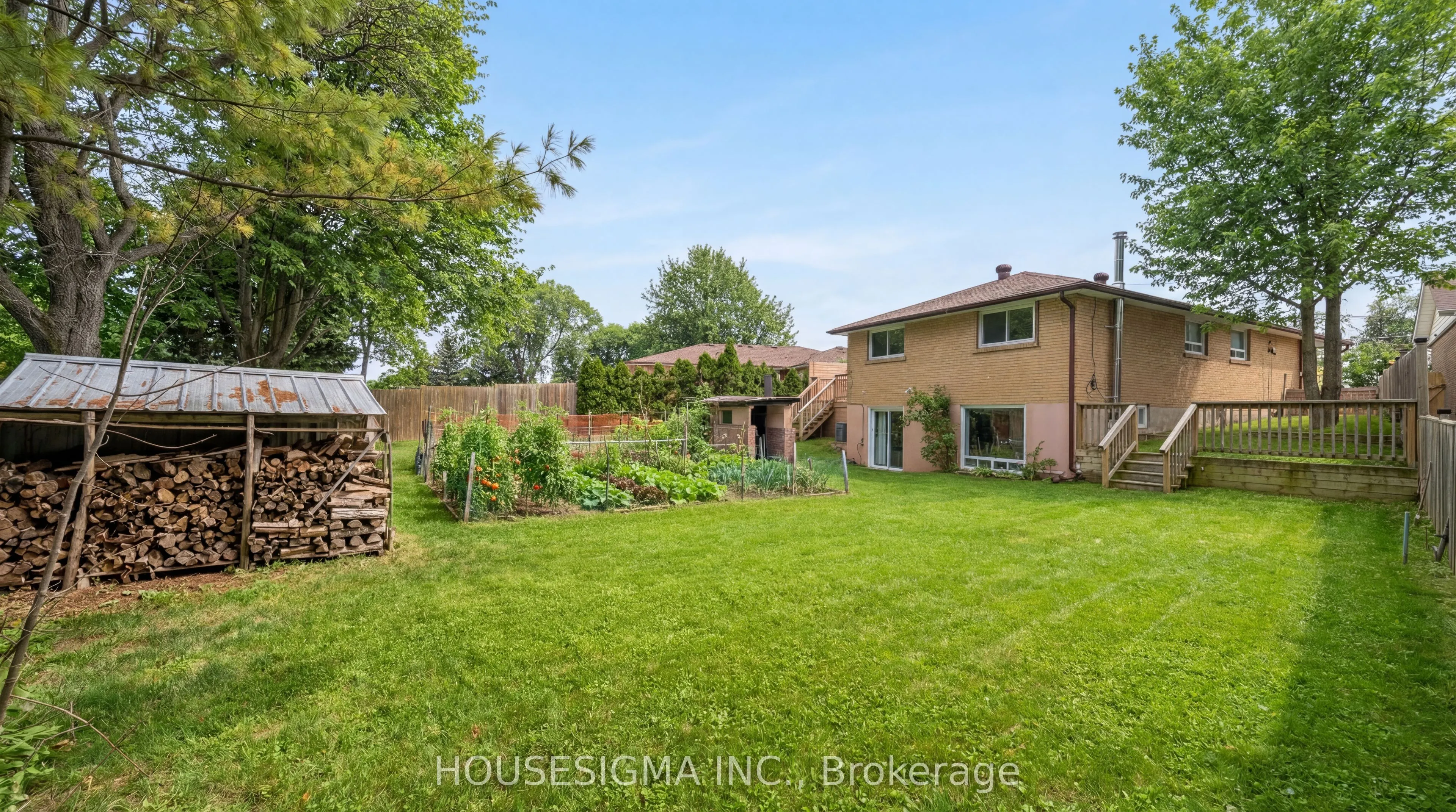 79 Weir Crescent #Lower