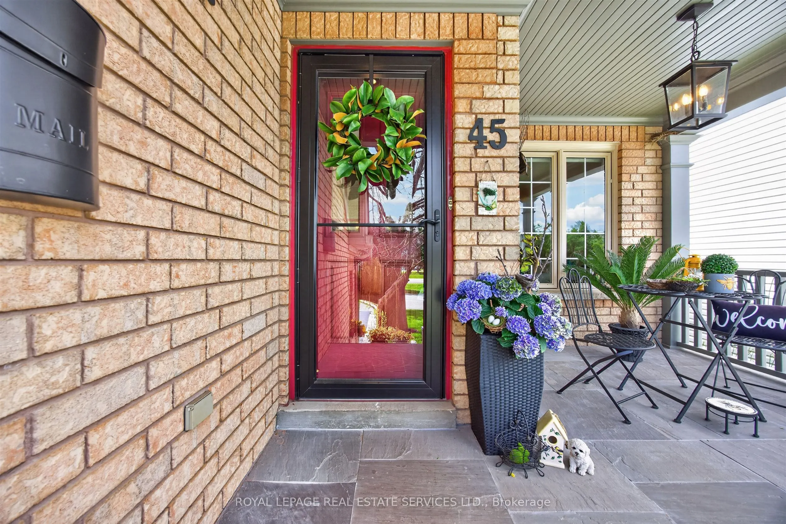 45 Rosemarie Crescent