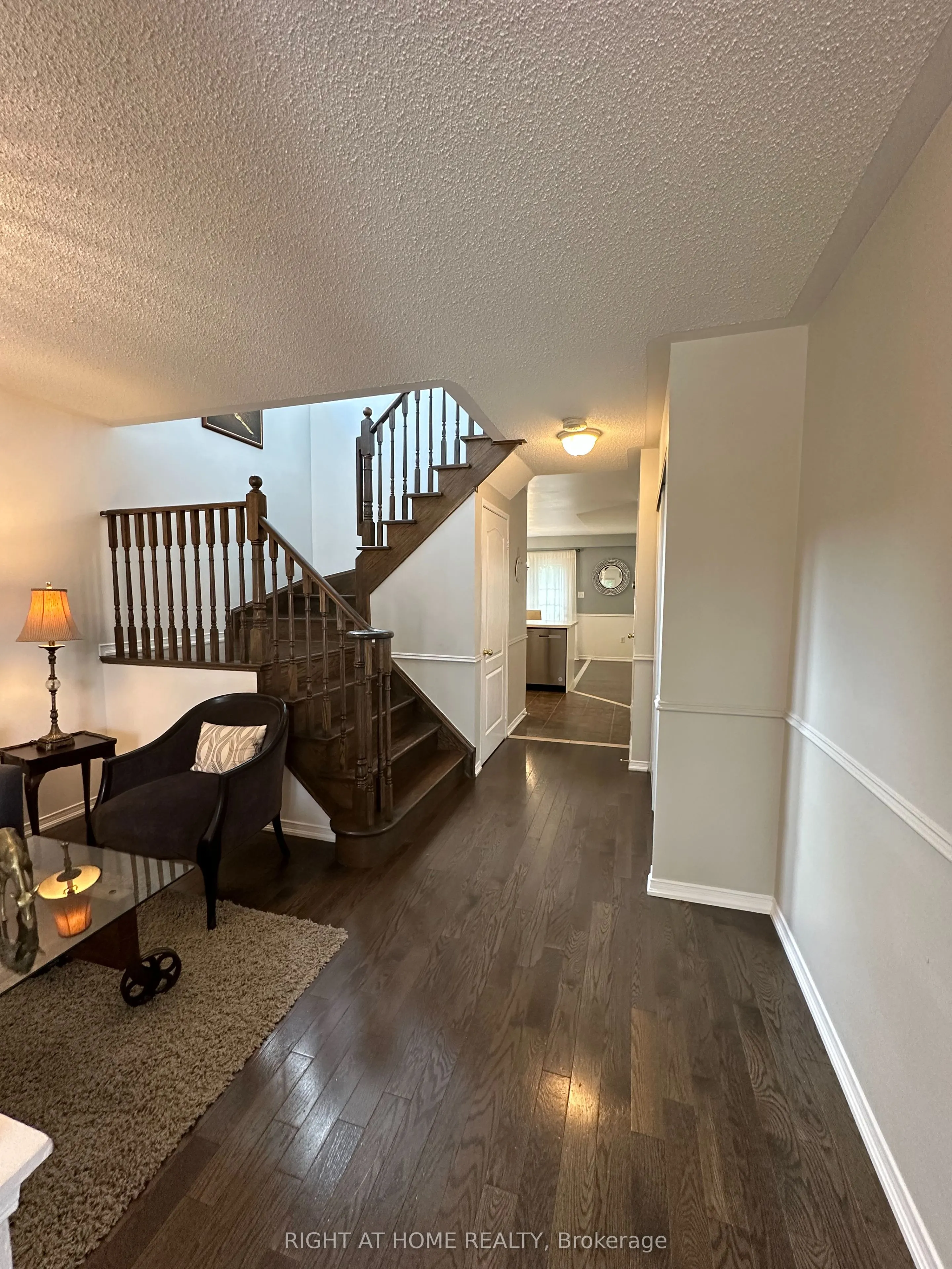 107 Norland Circle