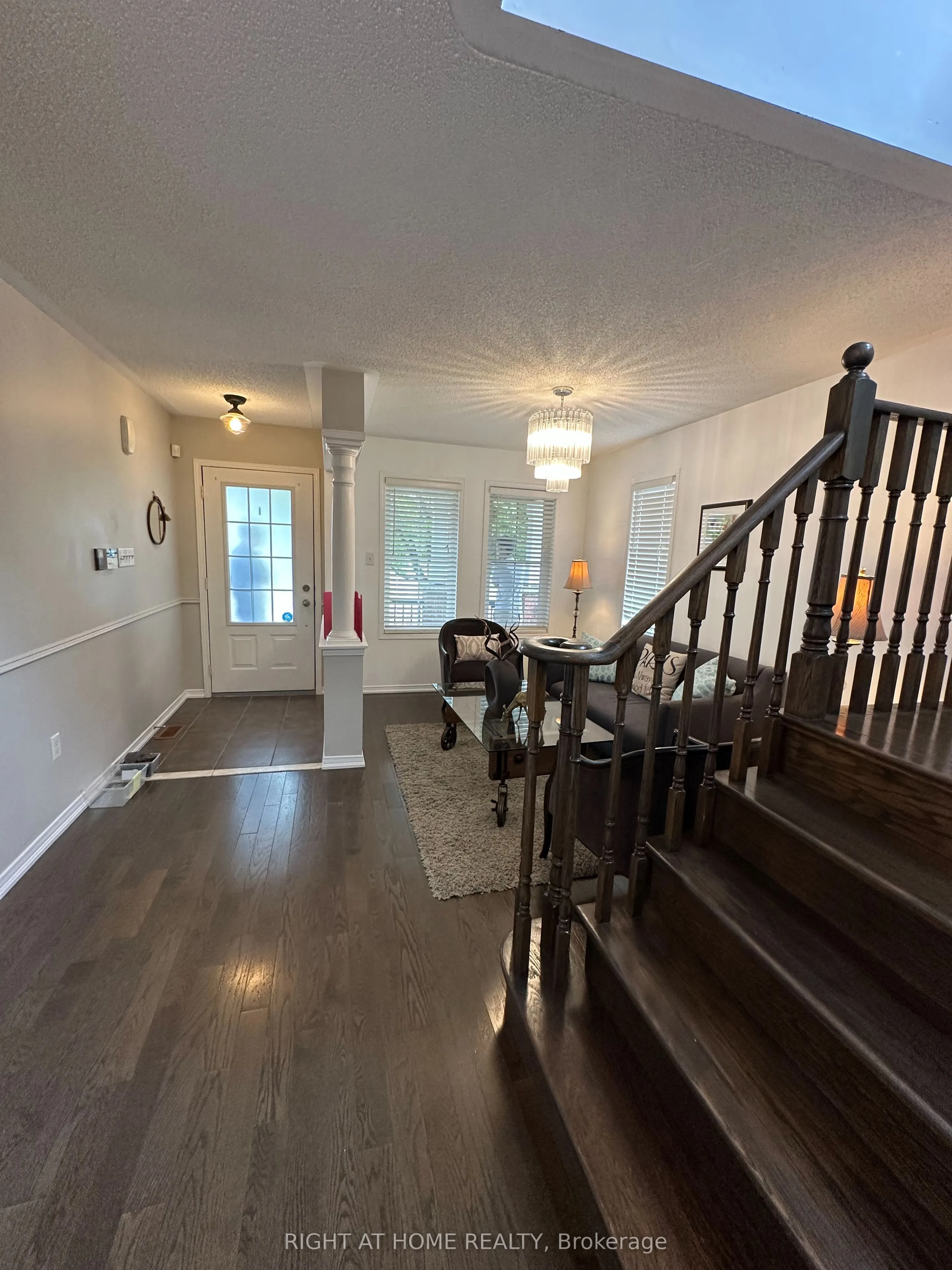107 Norland Circle