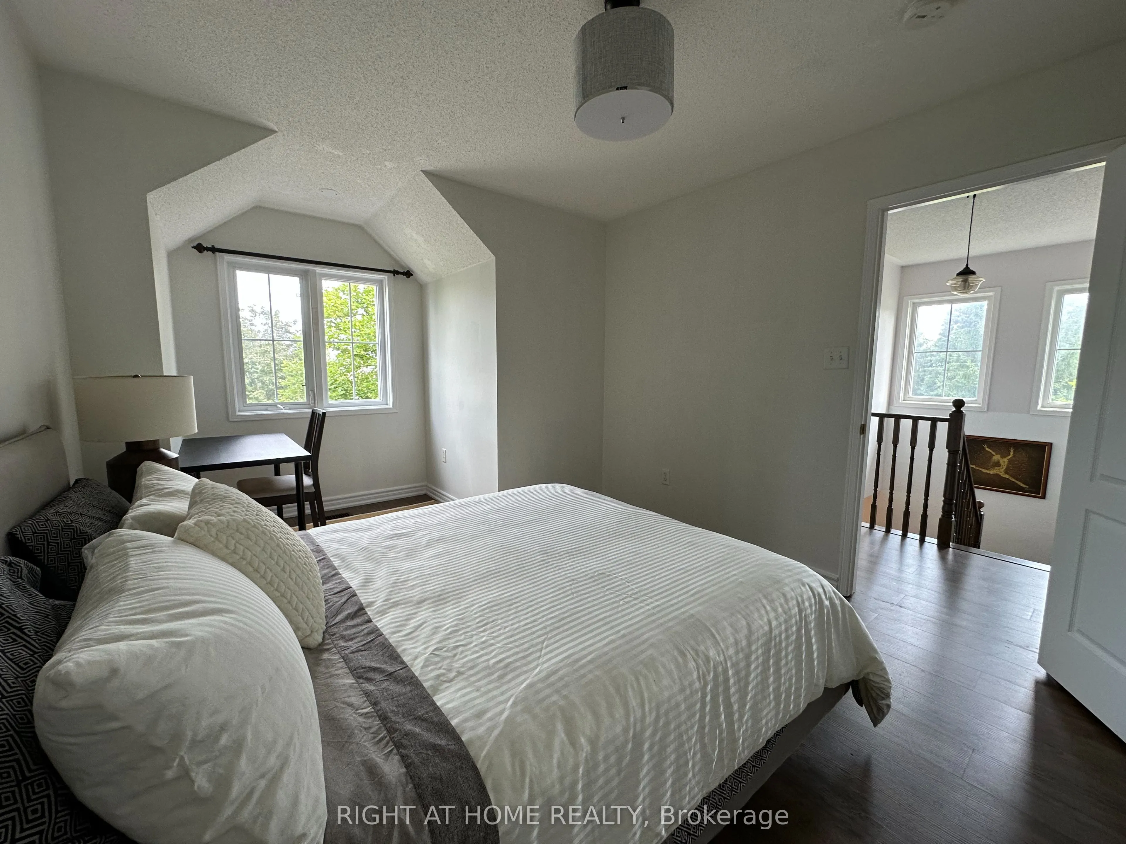 107 Norland Circle