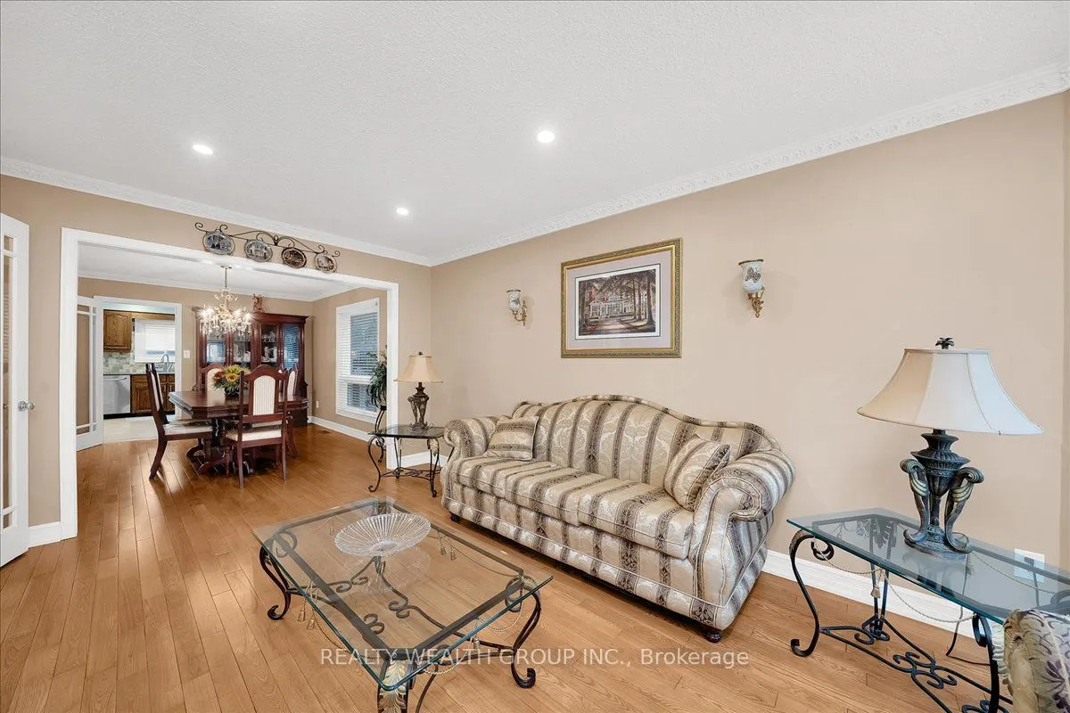 1576 Saugeen Drive
