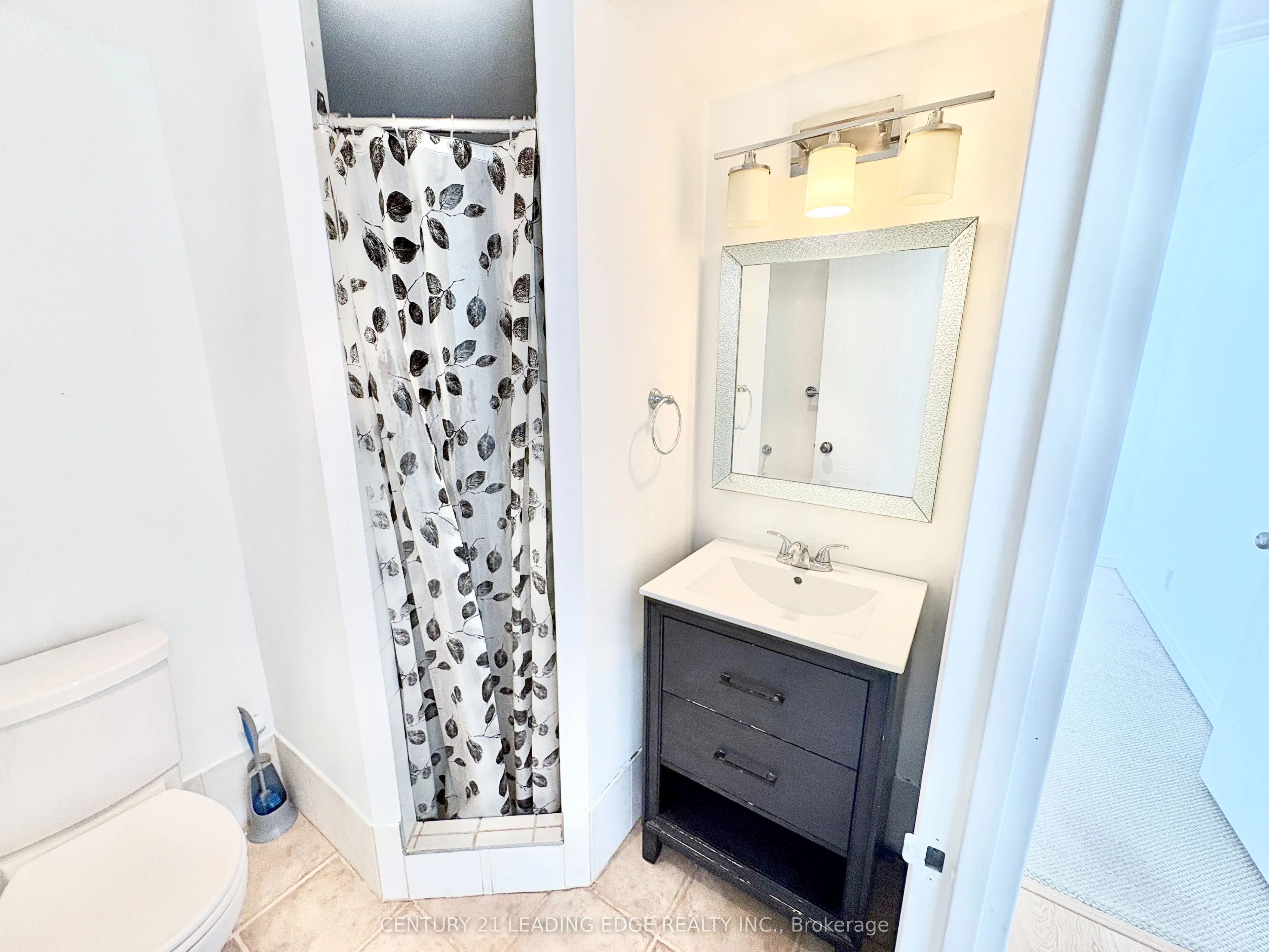 1665 Pickering Parkway #815