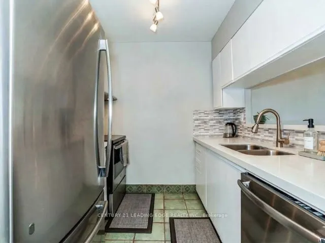 1665 Pickering Parkway #815