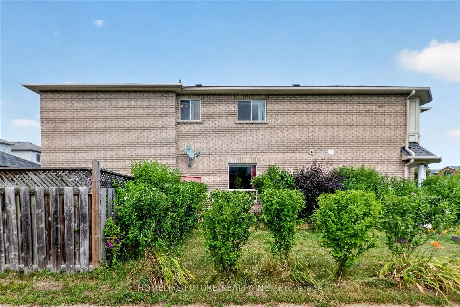 16 Rozell Road