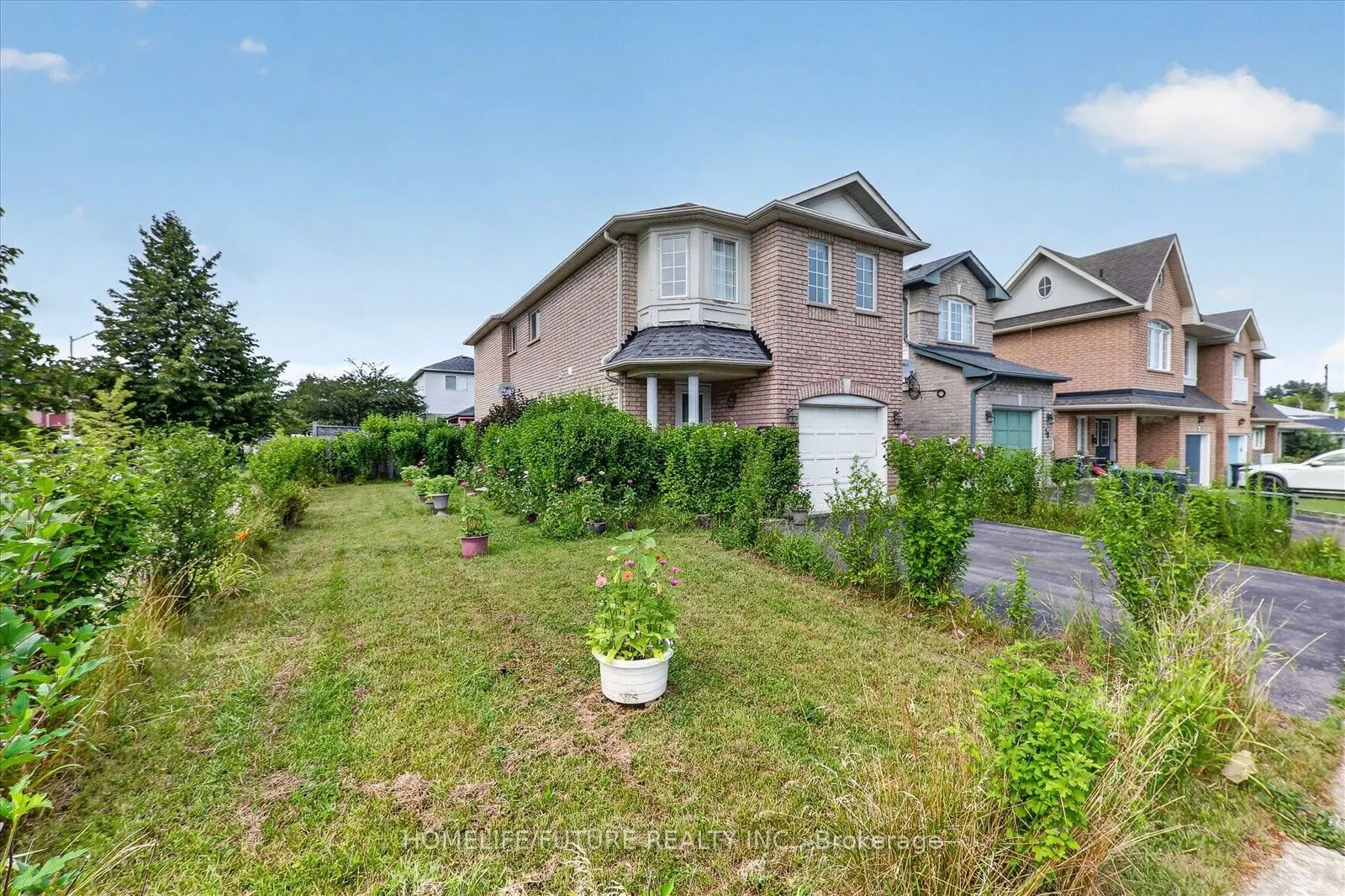 16 Rozell Road
