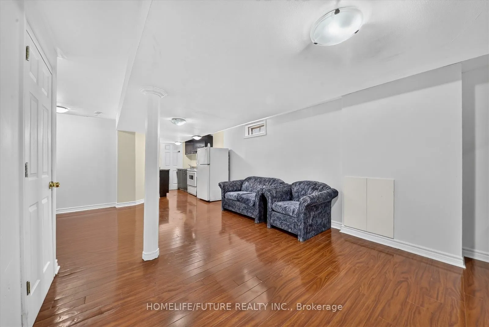 16 Rozell Road