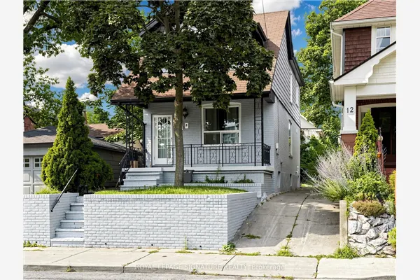8 Harris Avenue