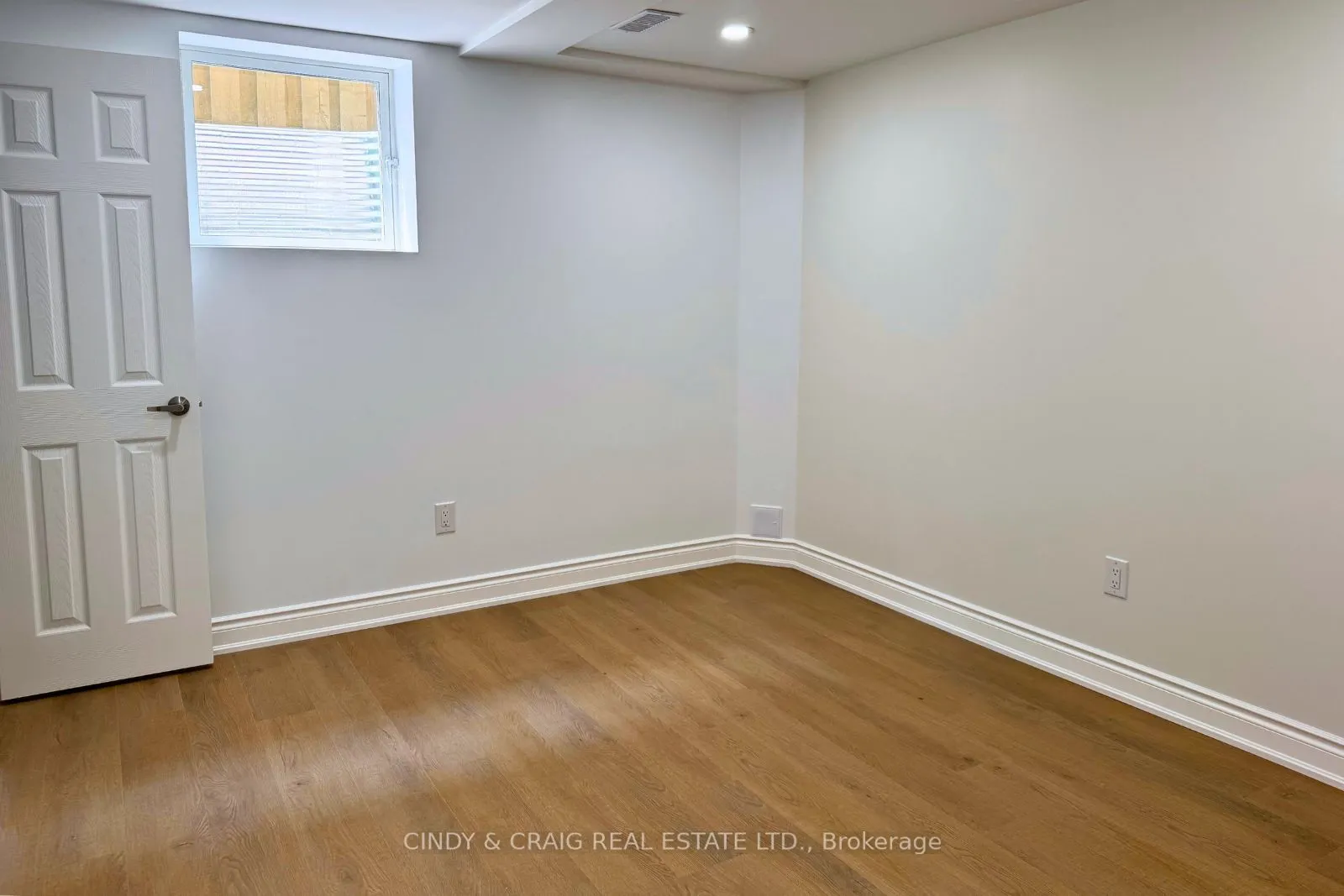 2 Huntington Crescent #Basement