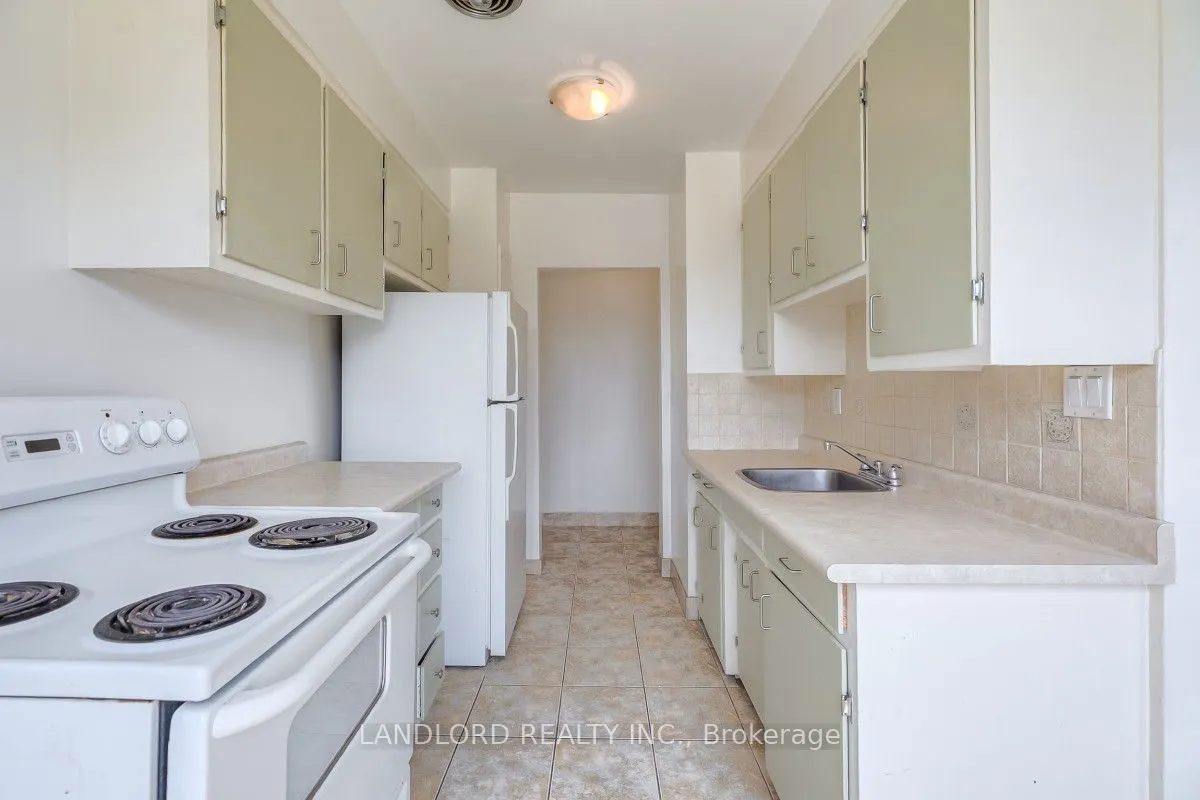 111 Craydon Road #204