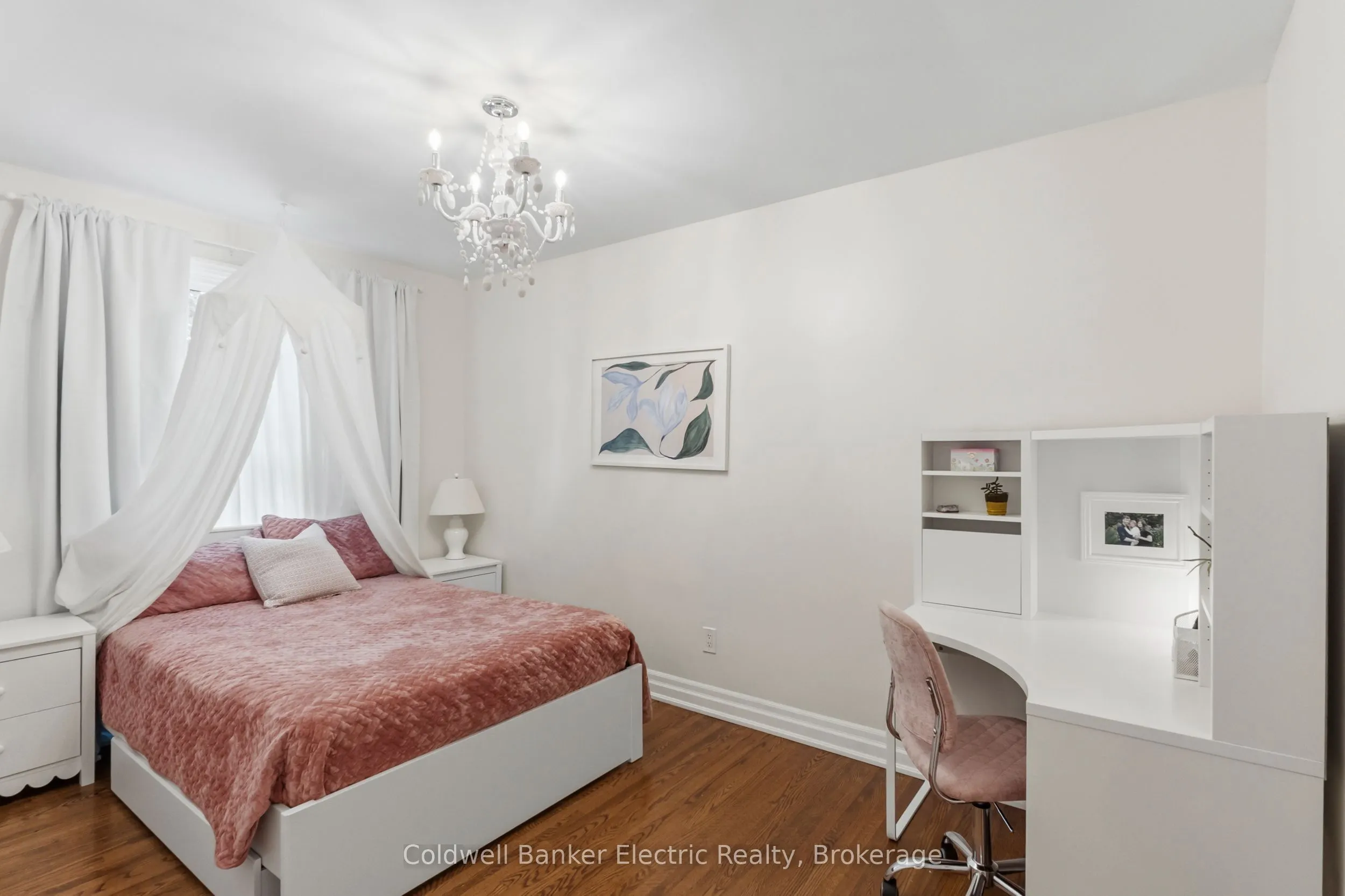 326 Cochrane Street
