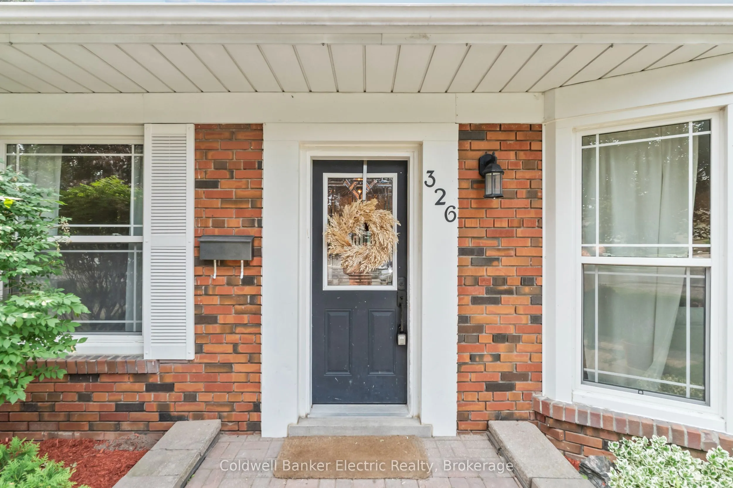 326 Cochrane Street
