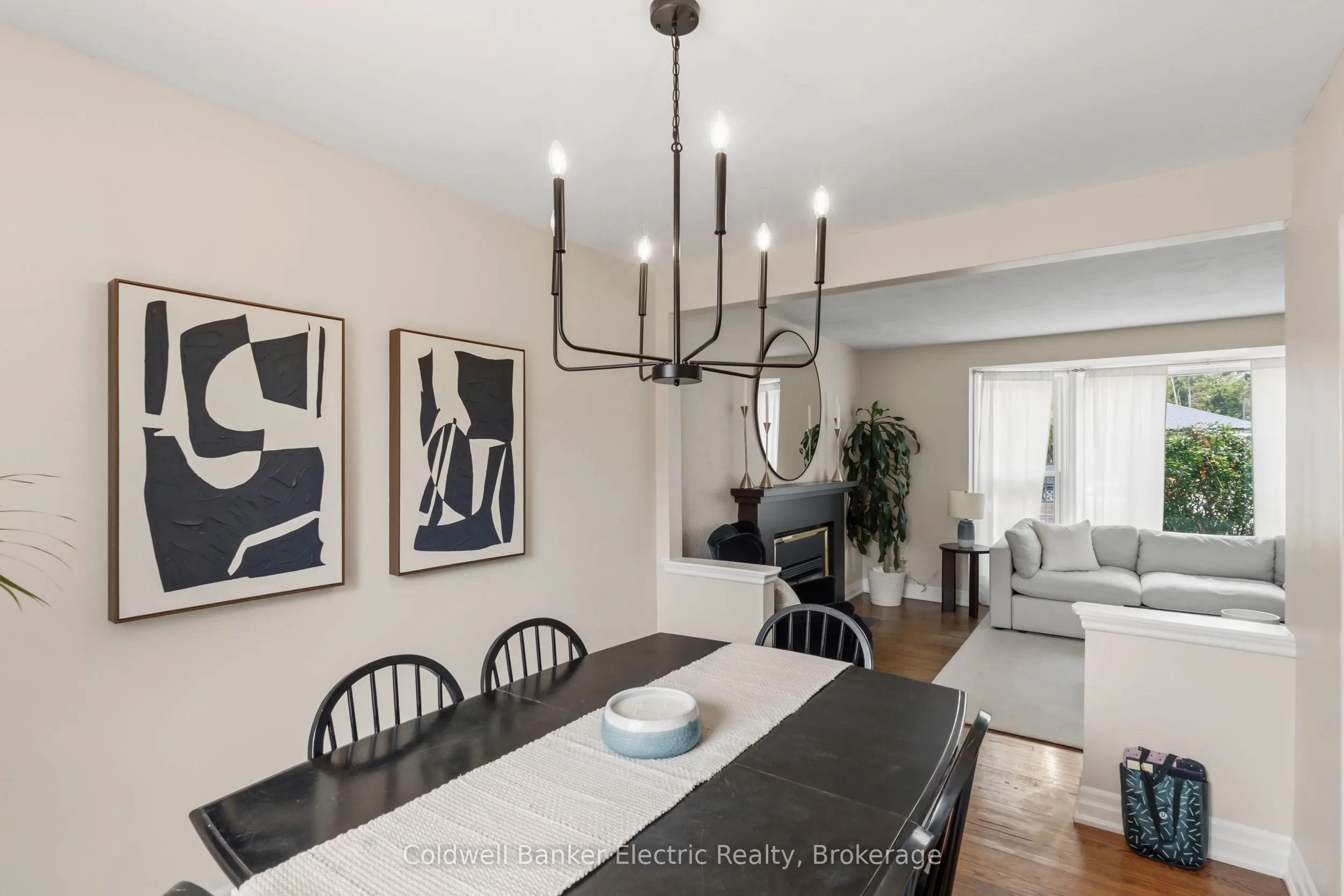 326 Cochrane Street