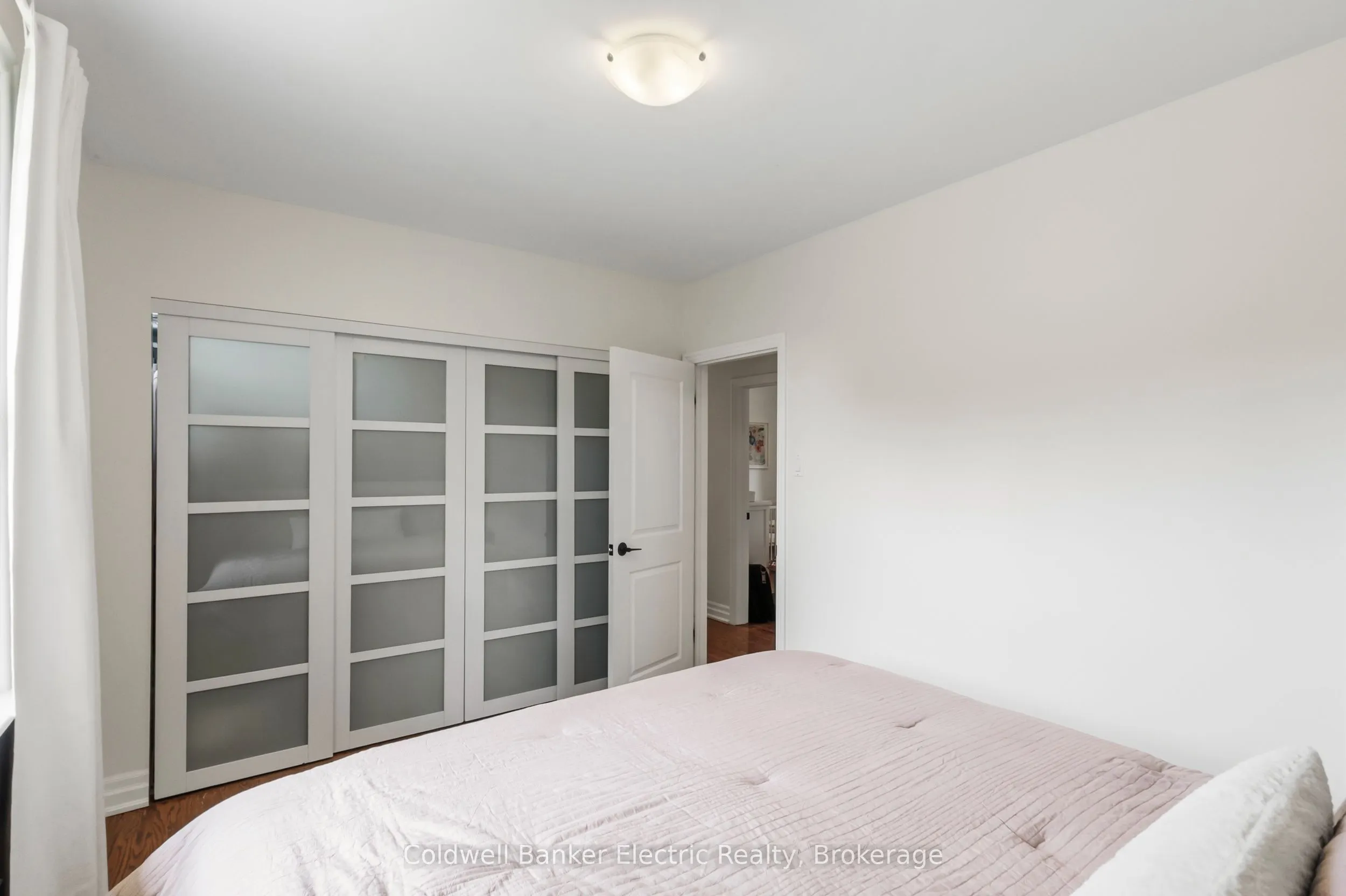 326 Cochrane Street