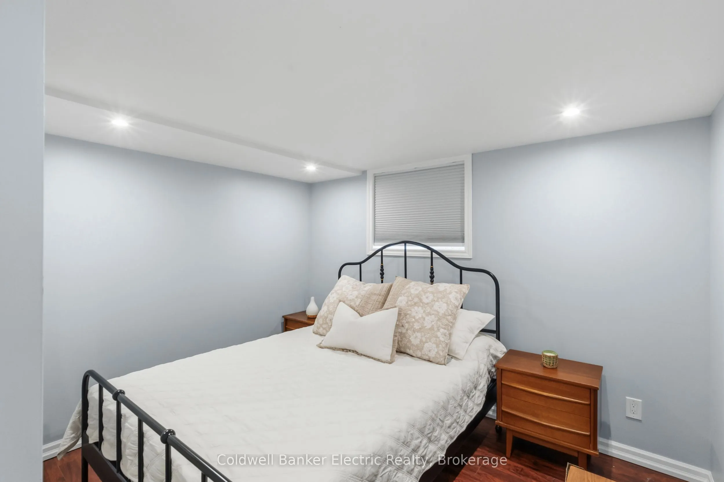 326 Cochrane Street