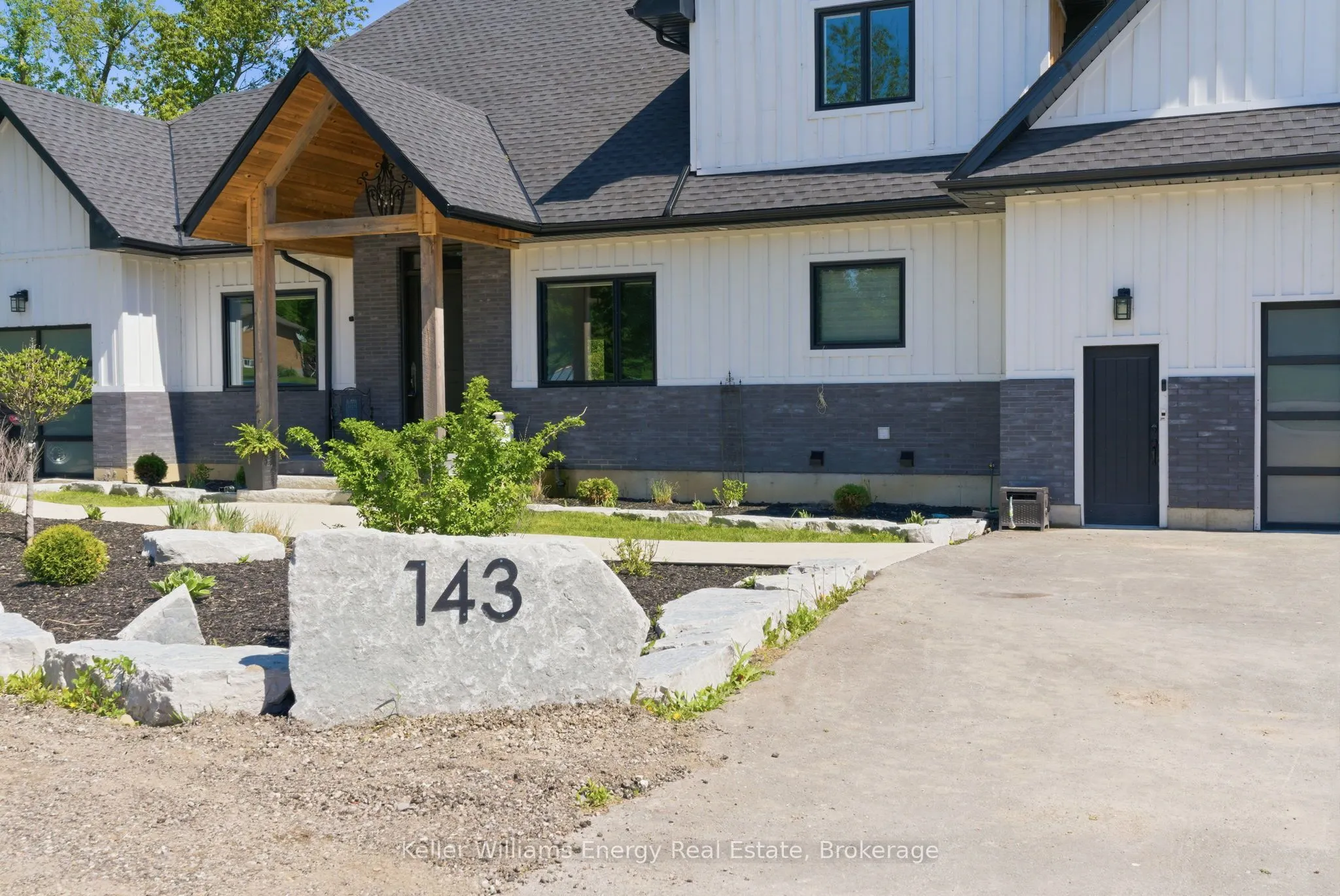 143 River Street