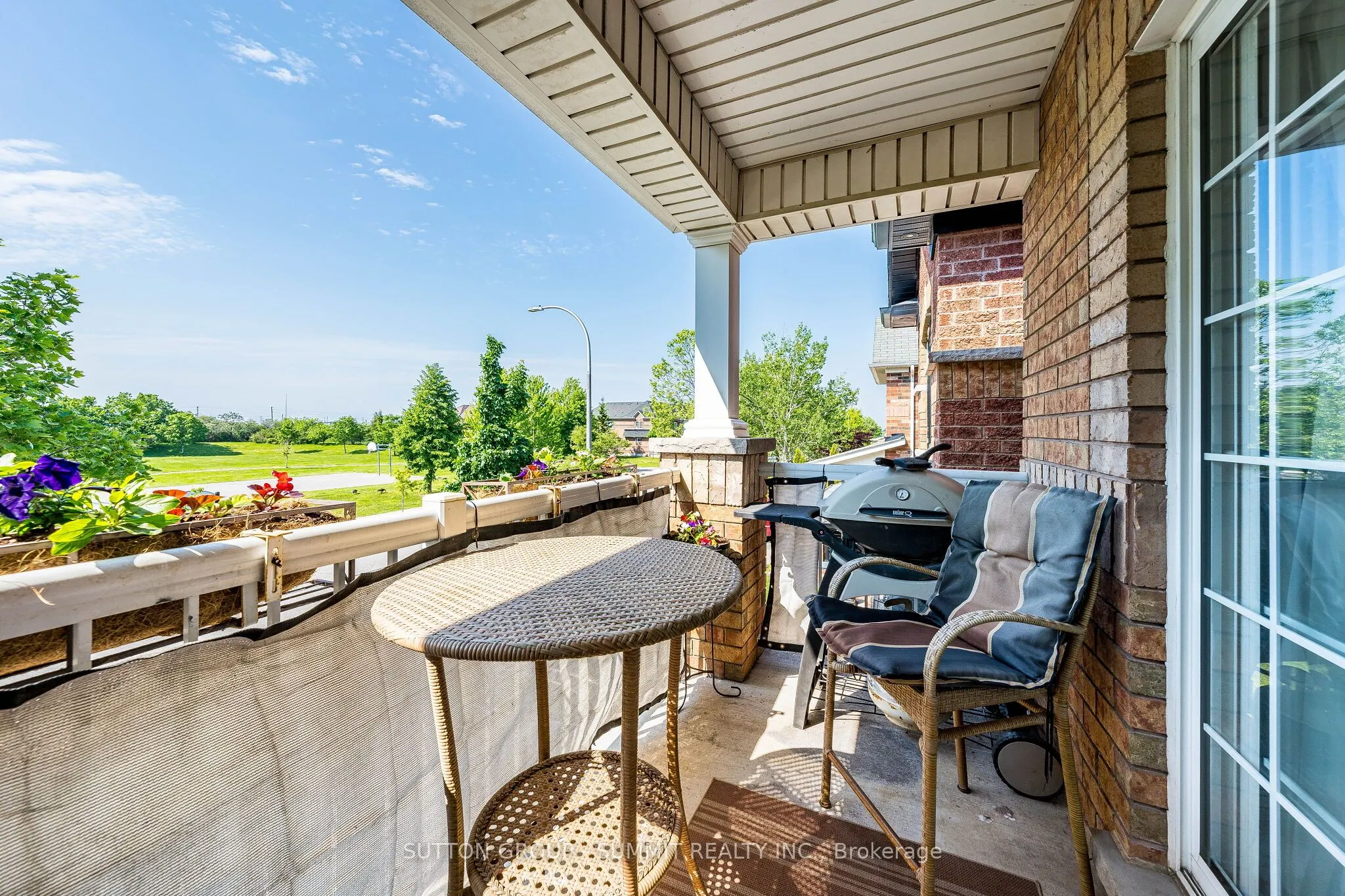 139 Oceanpearl Crescent