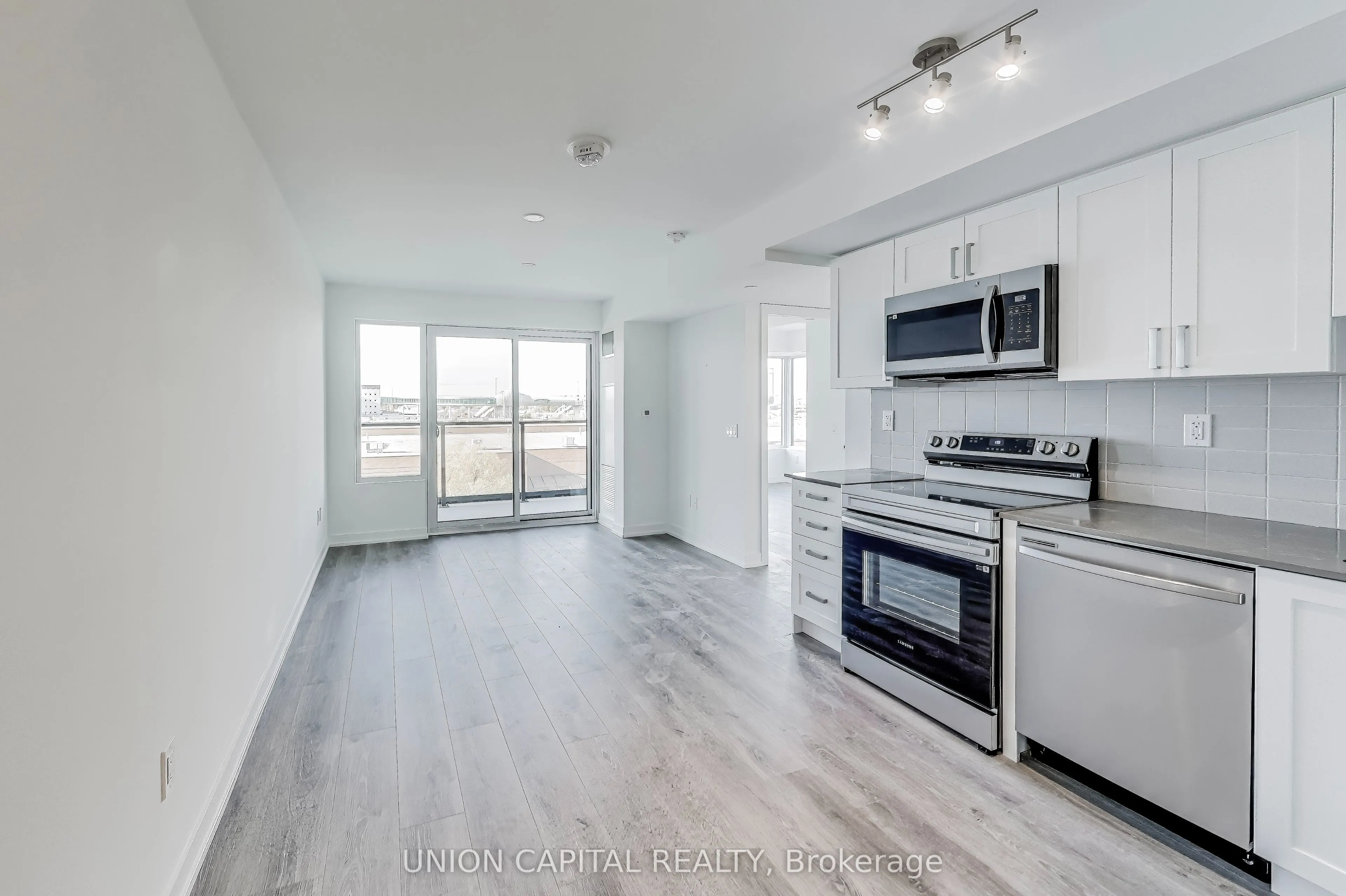 1435 Celebration Drive #415