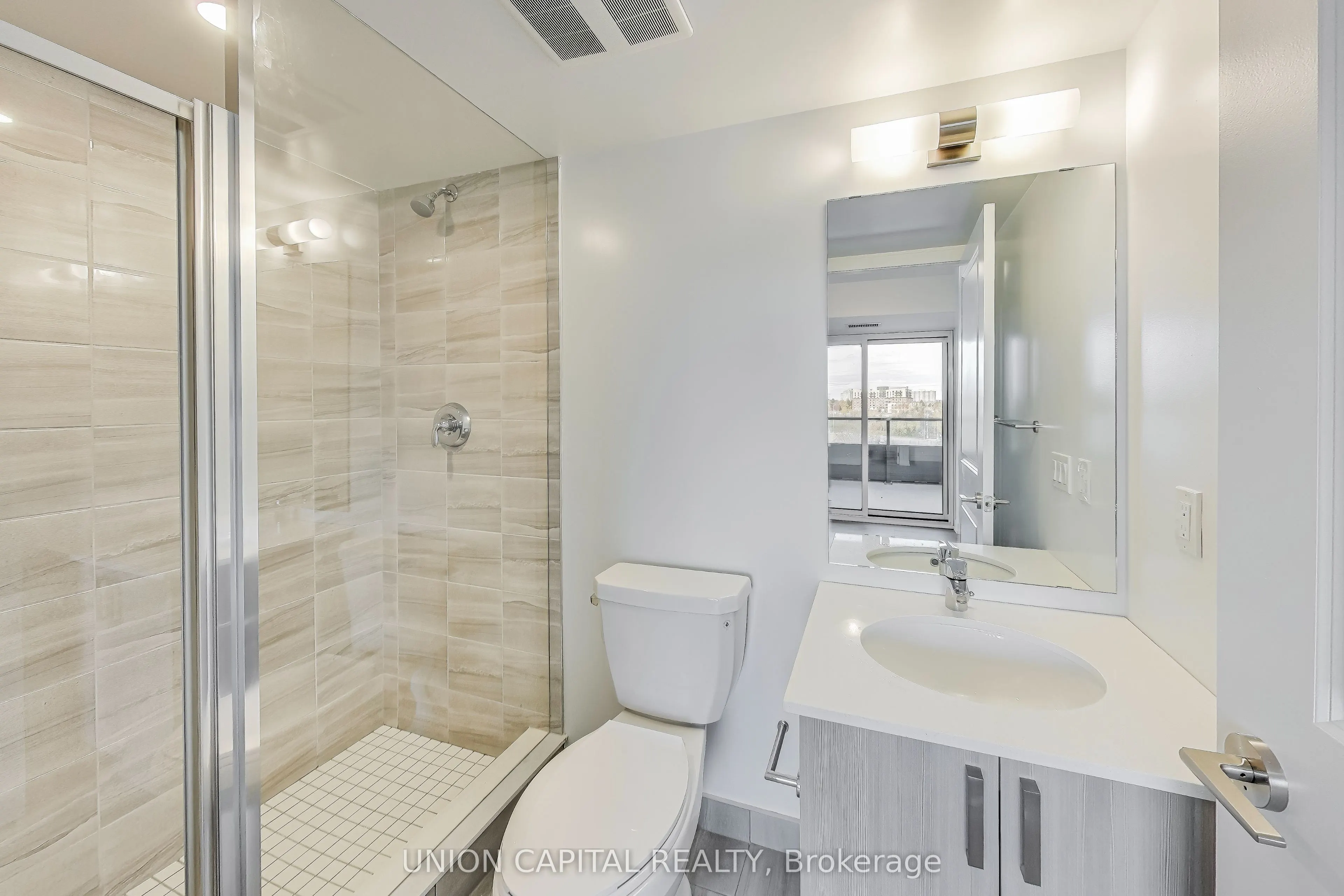 1435 Celebration Drive #415