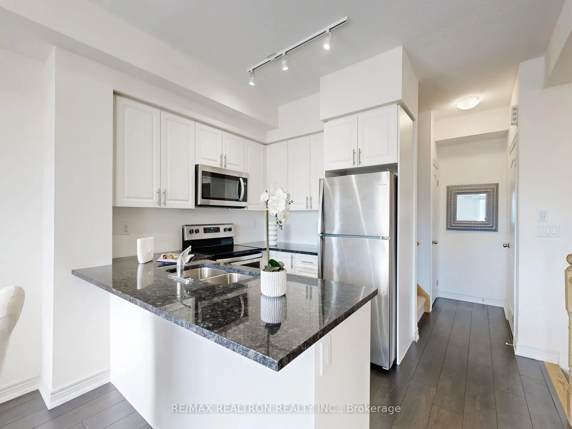 8855 Sheppard Avenue E #358