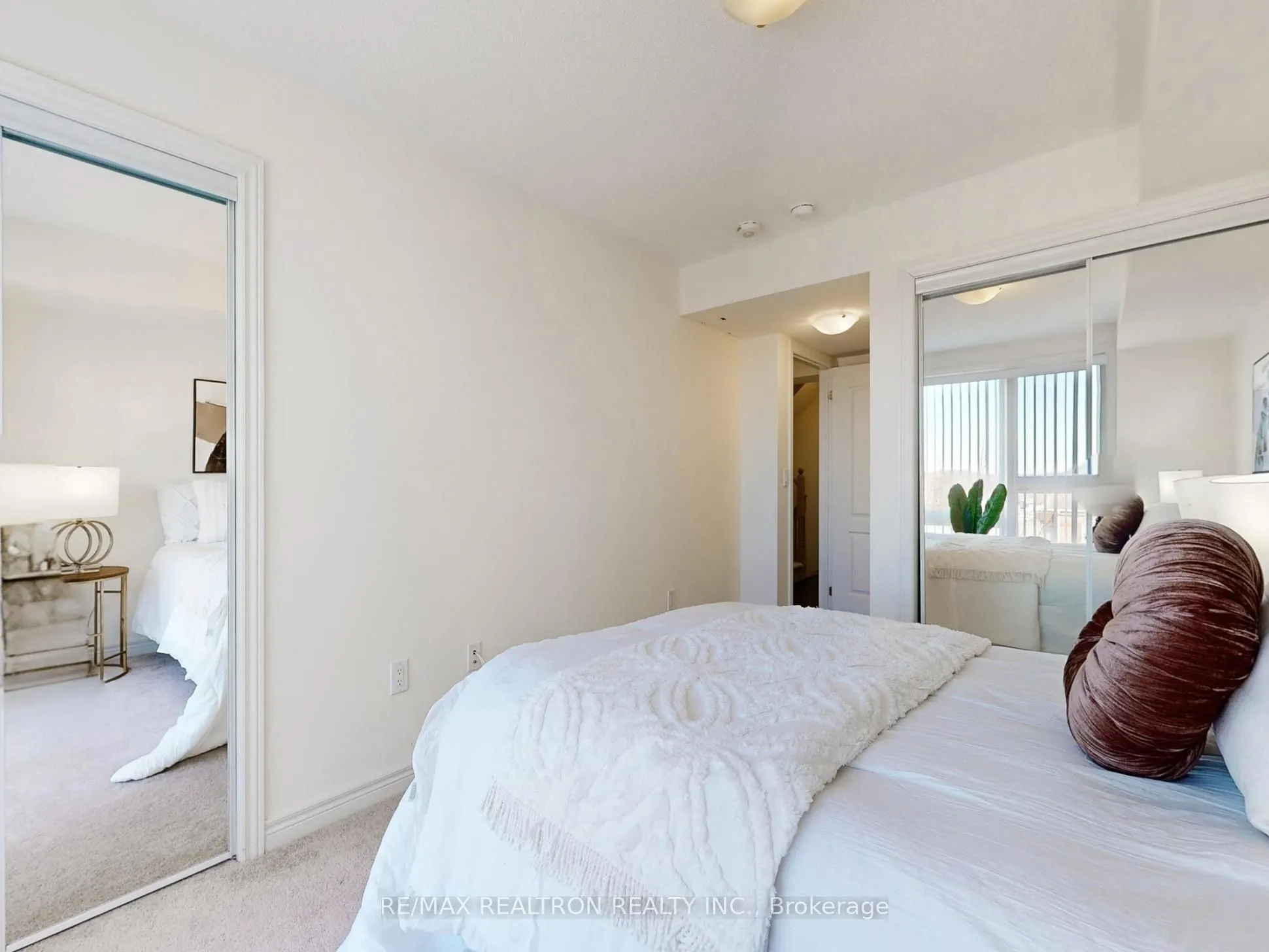 8855 Sheppard Avenue E #358