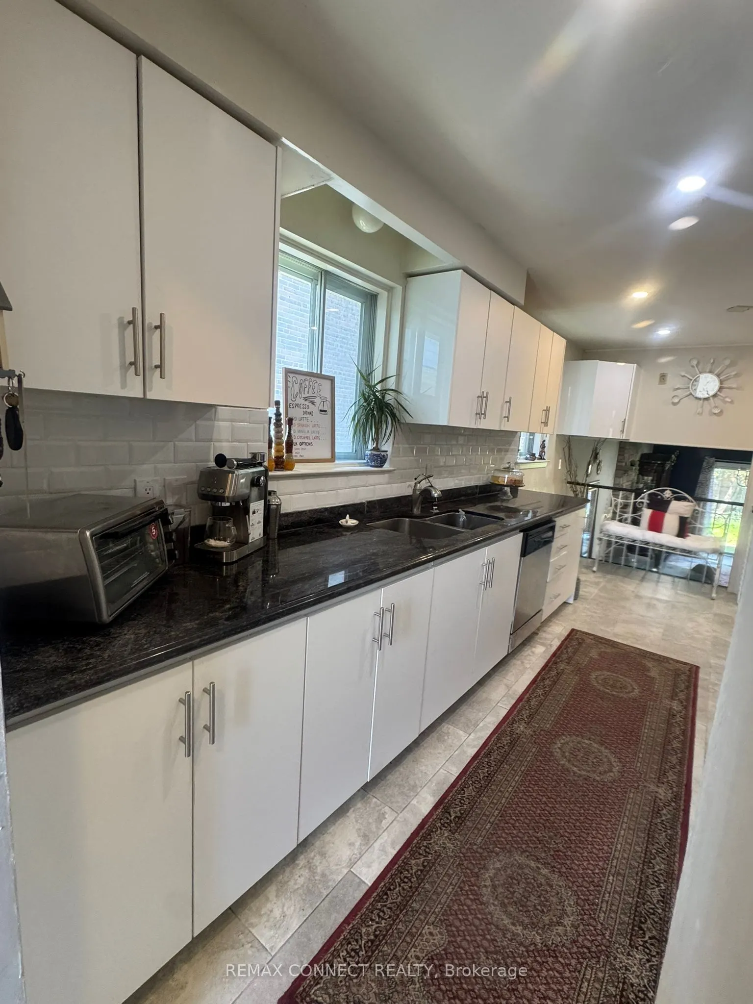 24 Lalton Place