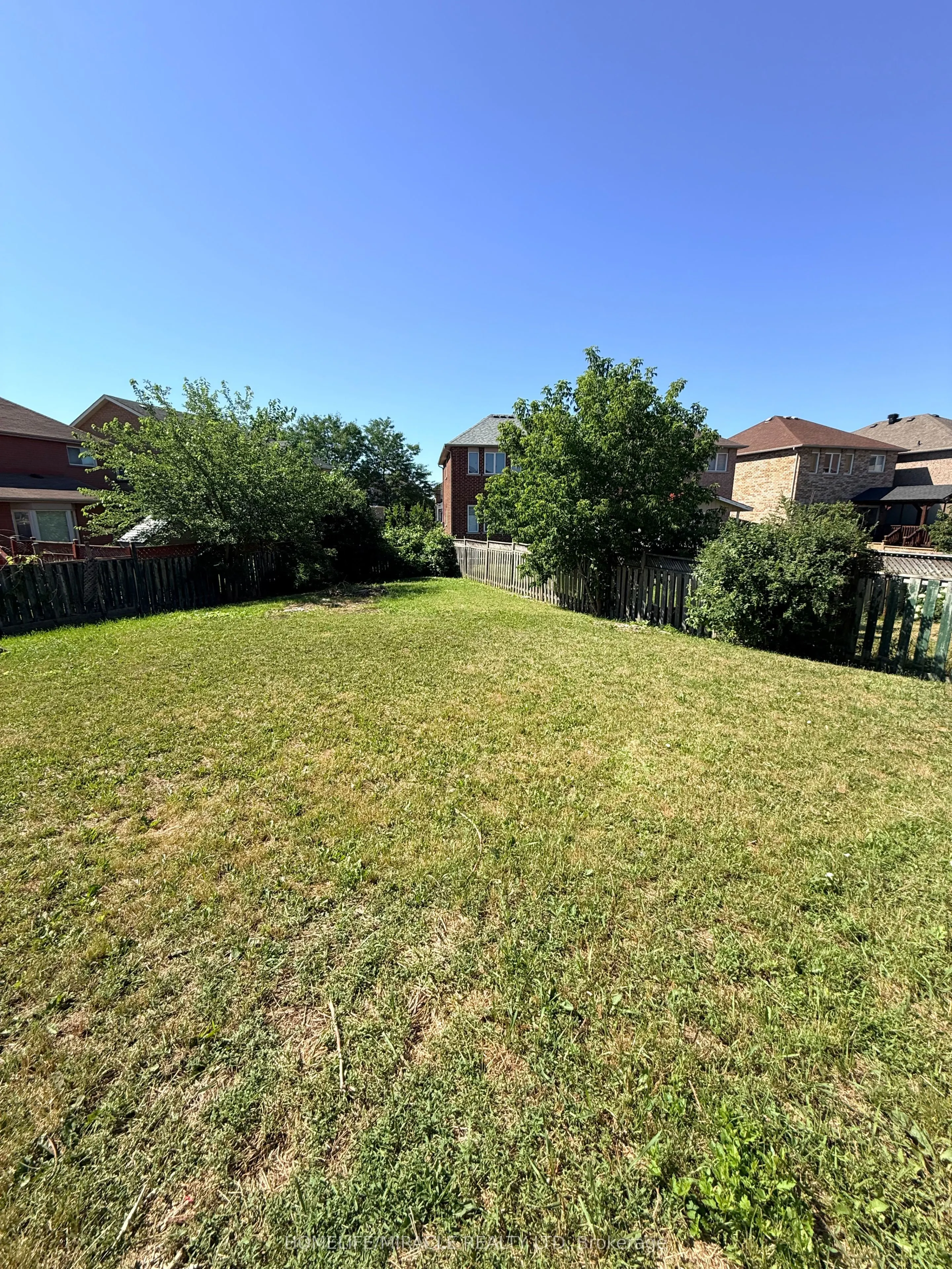 102 Misty Hills Trail