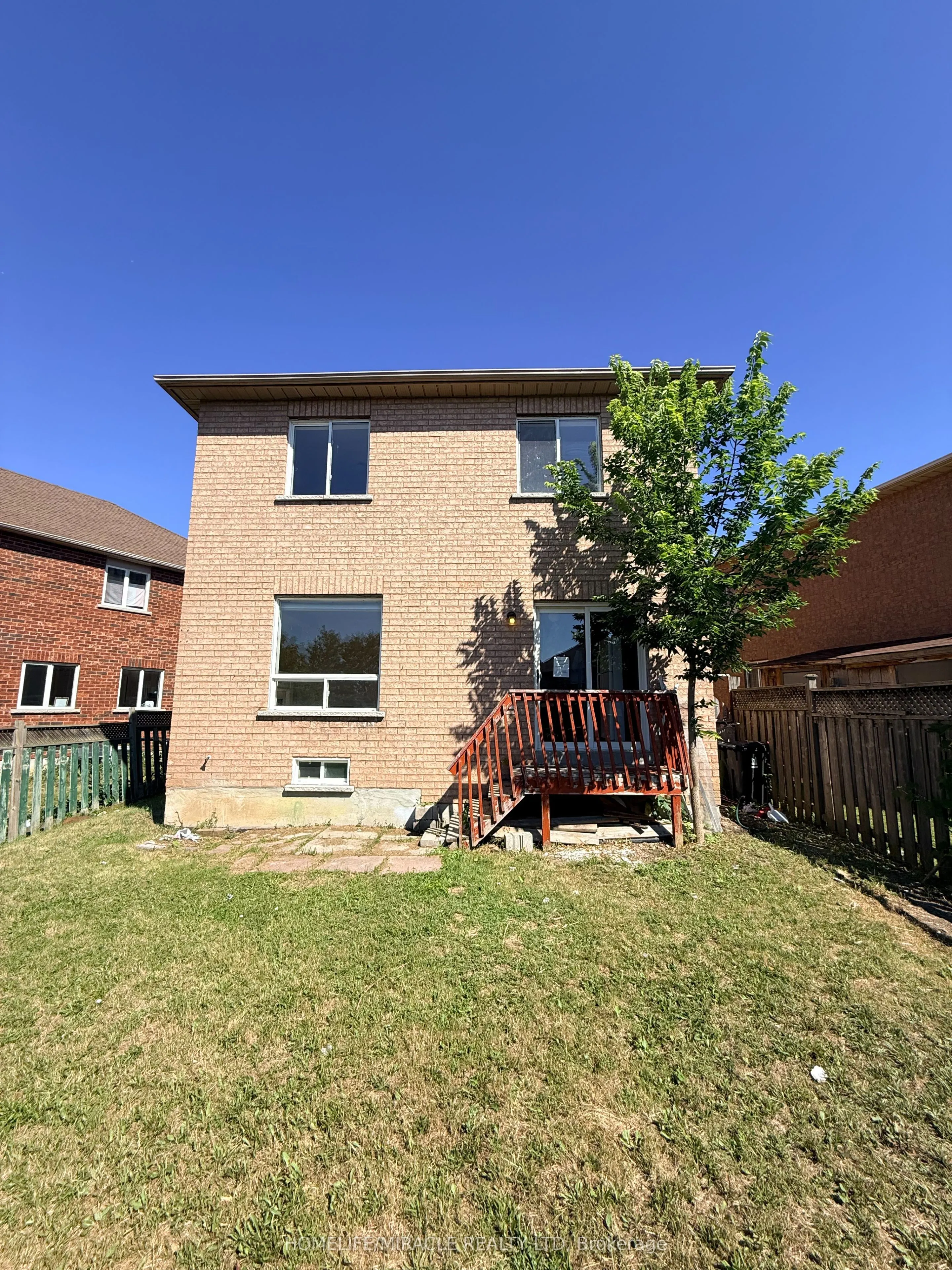 102 Misty Hills Trail