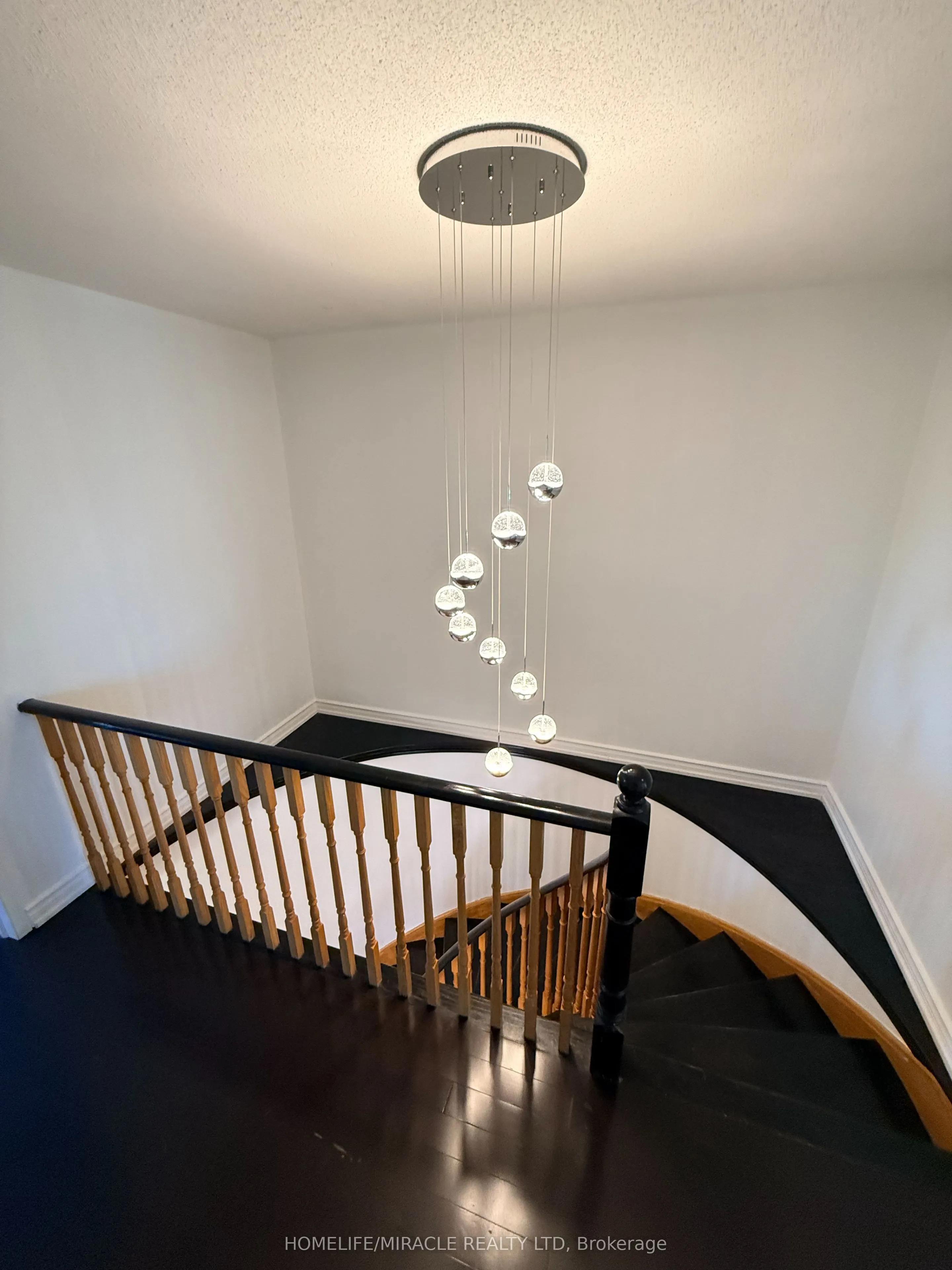 102 Misty Hills Trail