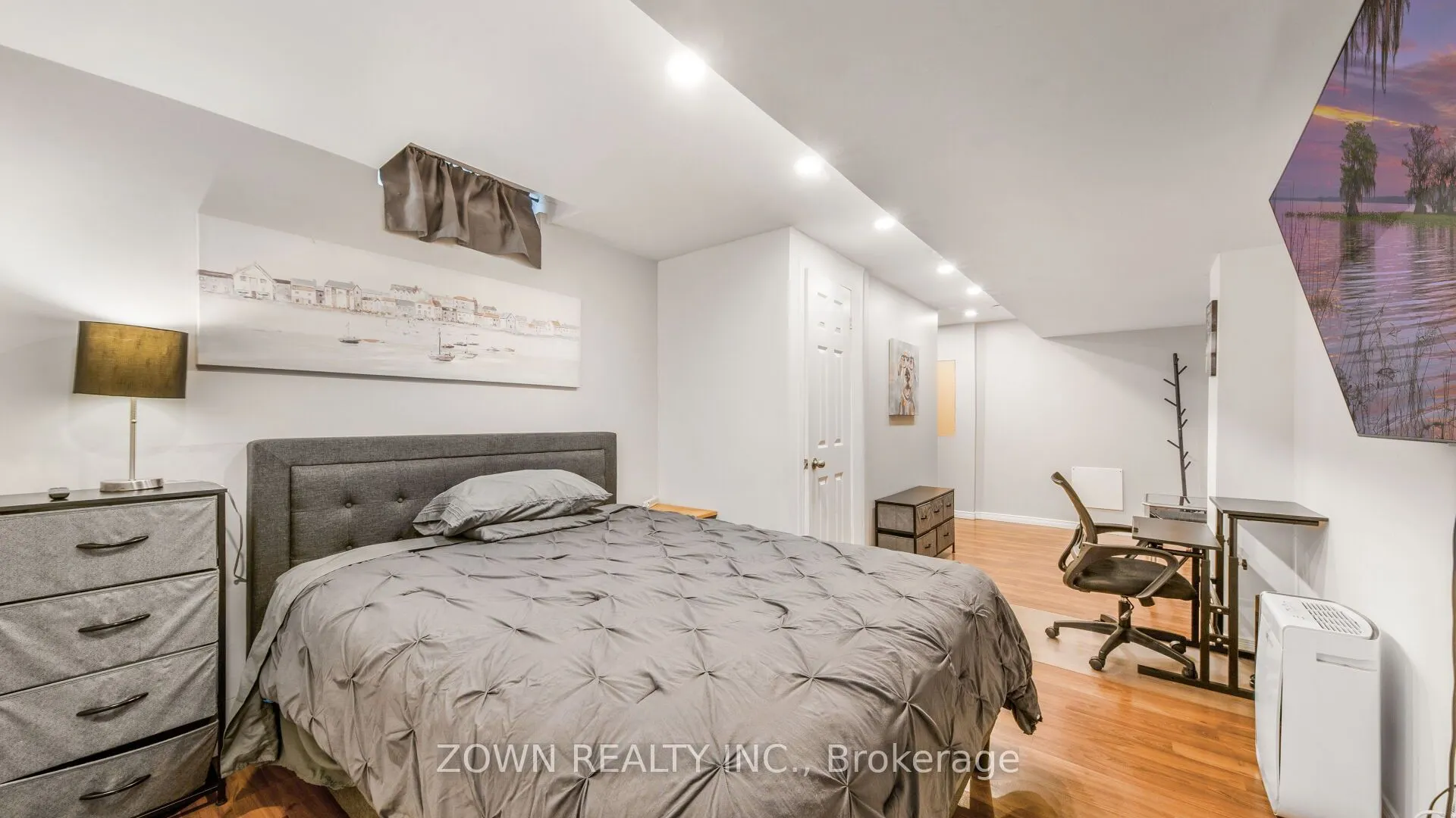 95 Allworth Crescent