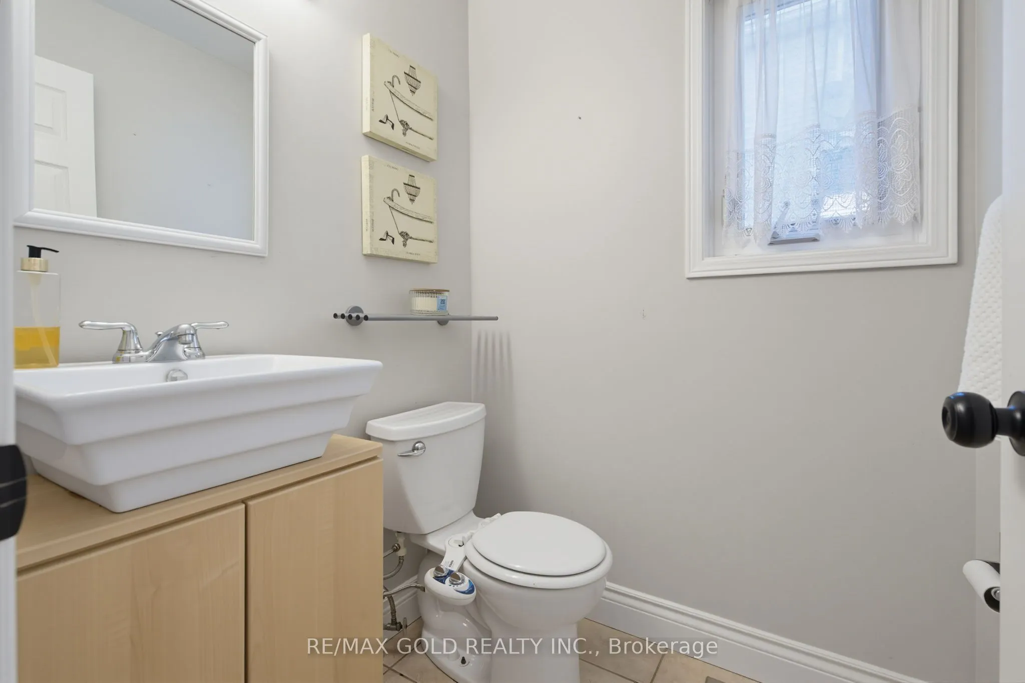 38 Silverbirch Place