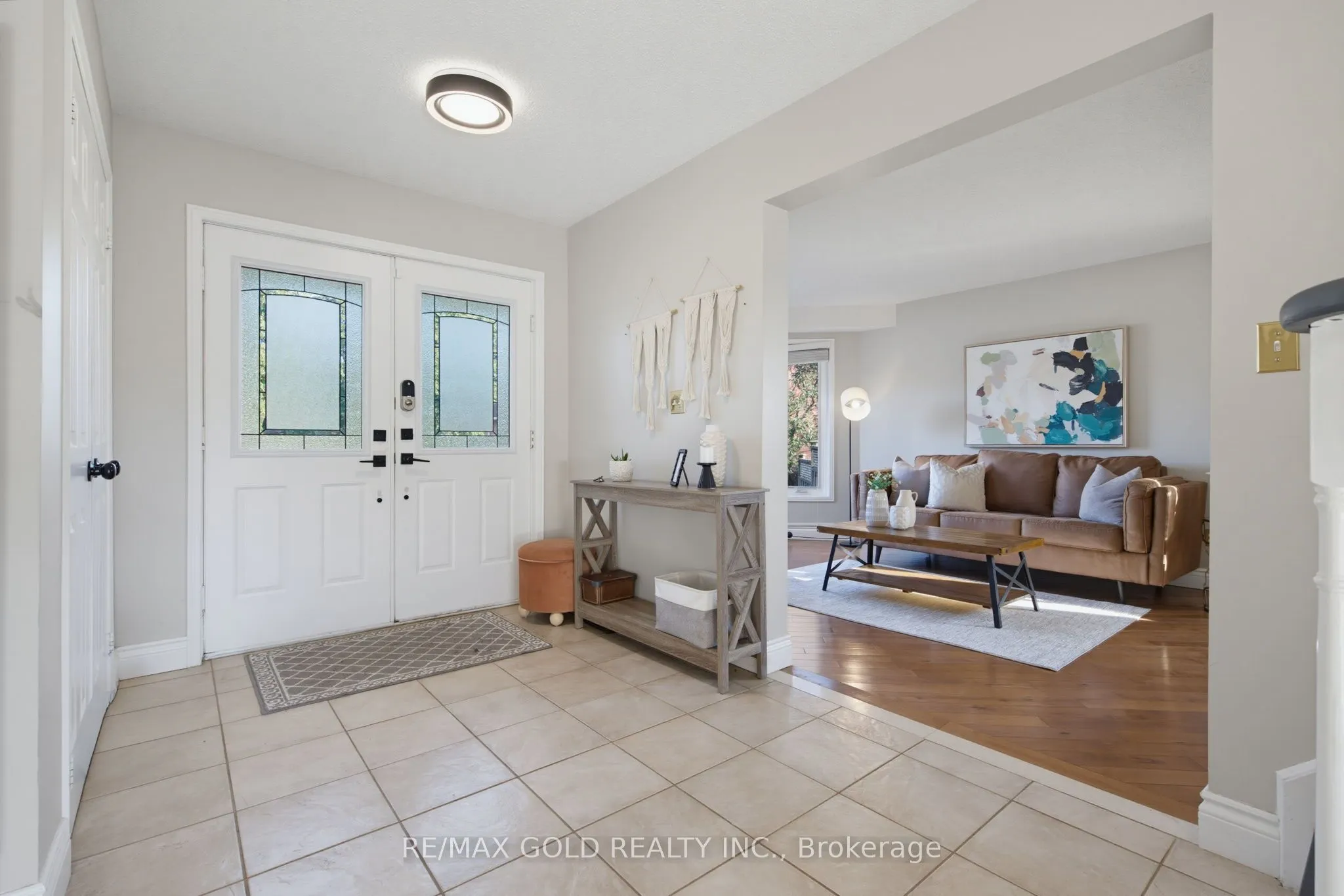 38 Silverbirch Place