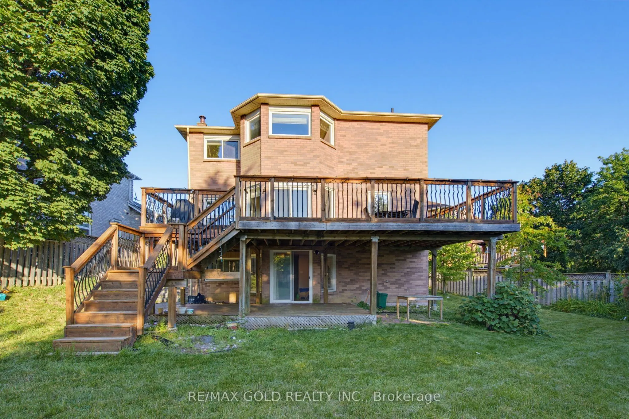 38 Silverbirch Place