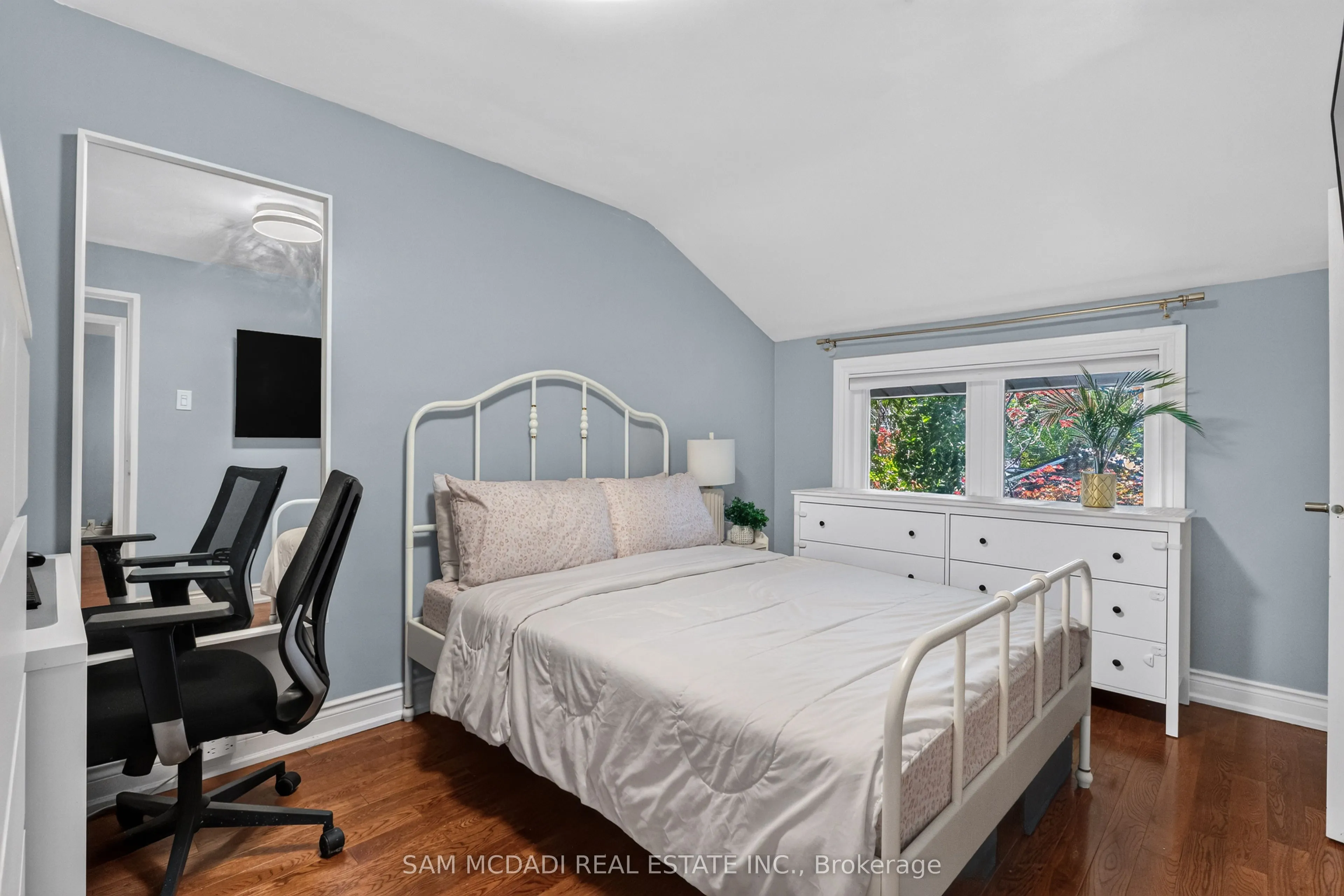 188 Birkdale Road