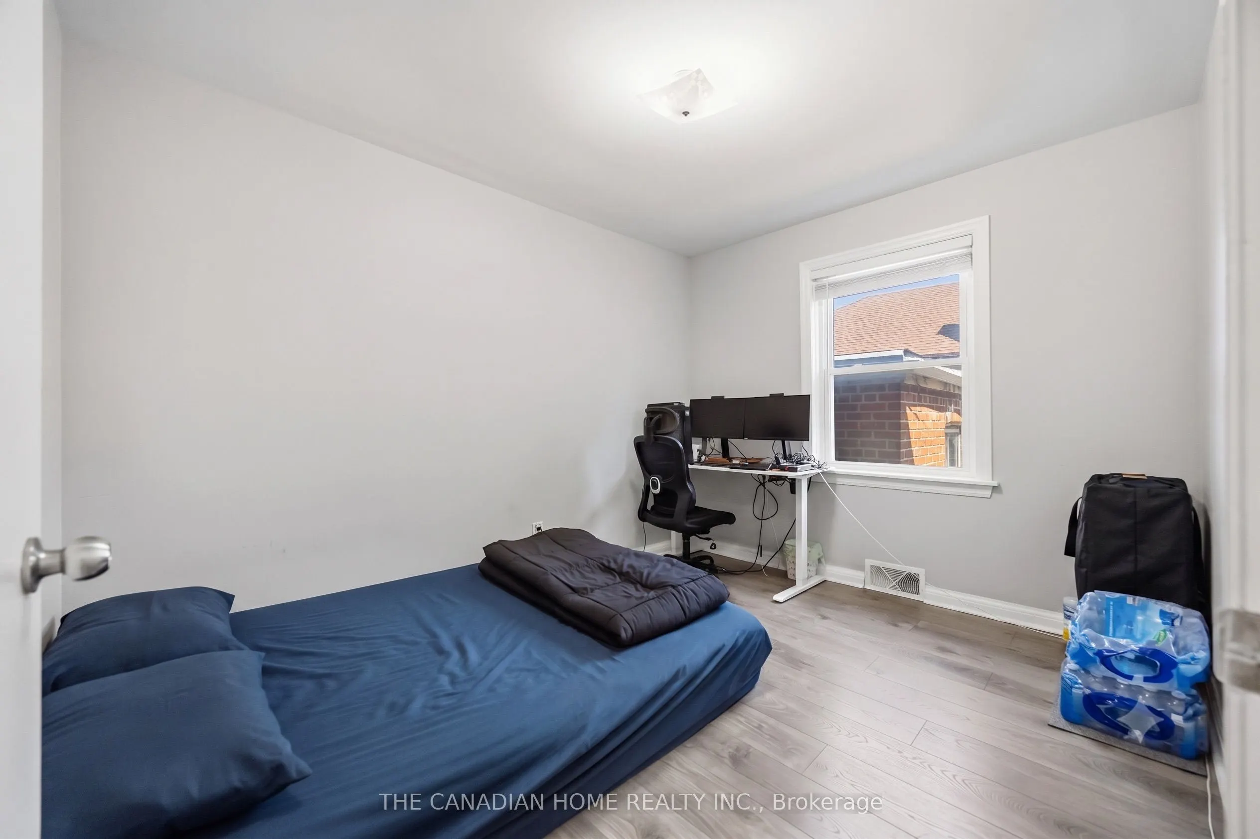 1373 Pharmacy Avenue