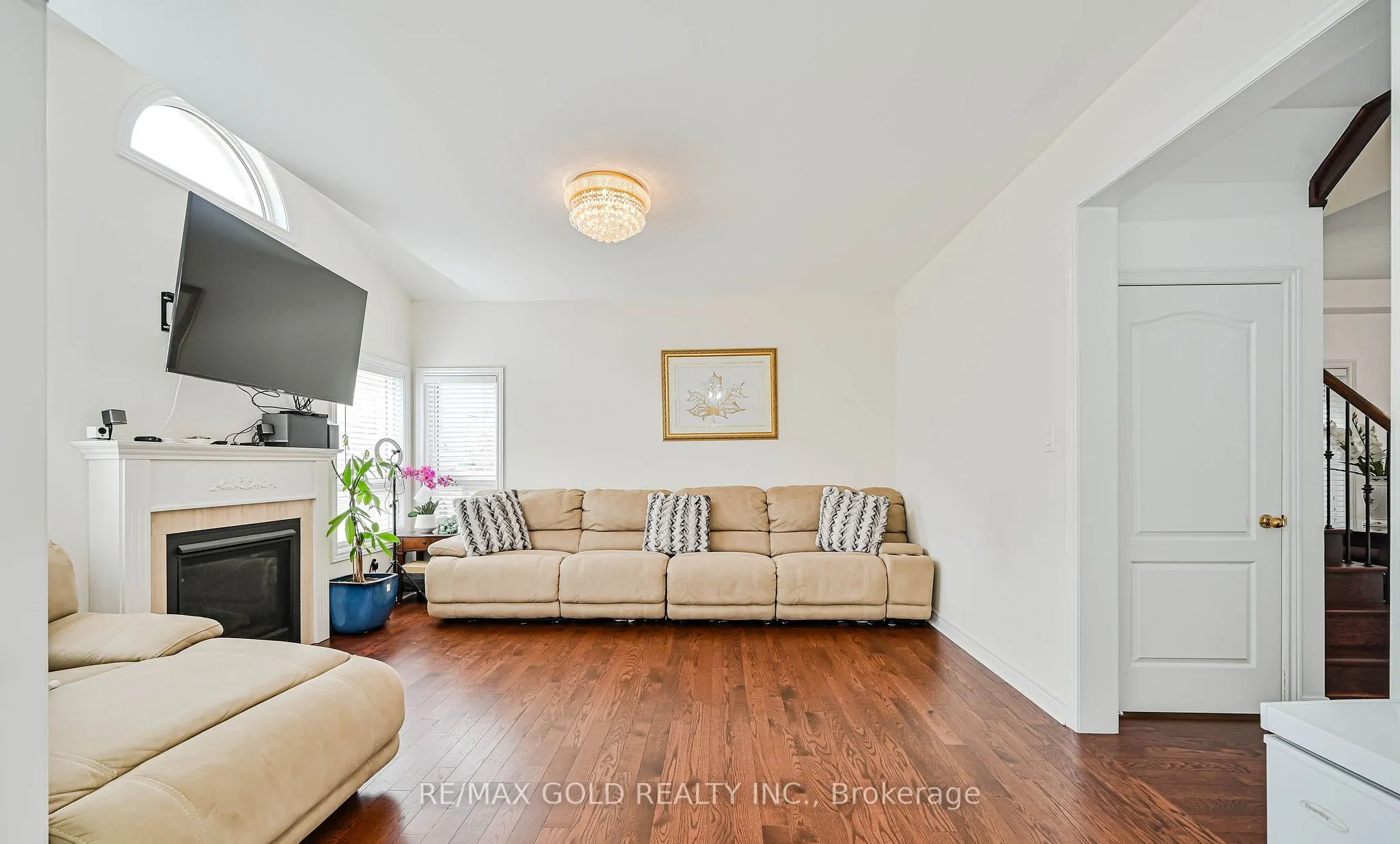 7 Bellotti Crescent
