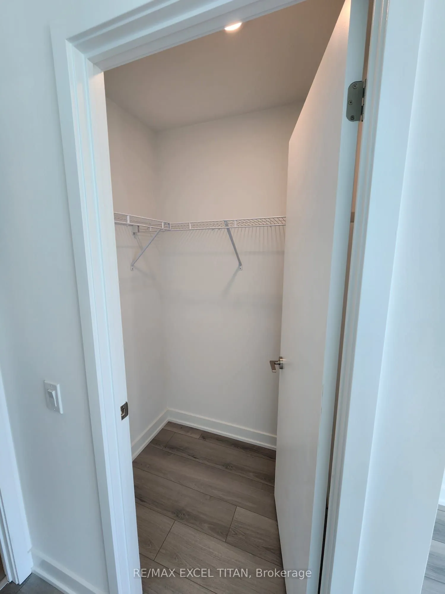 20 Deans Drive S #307