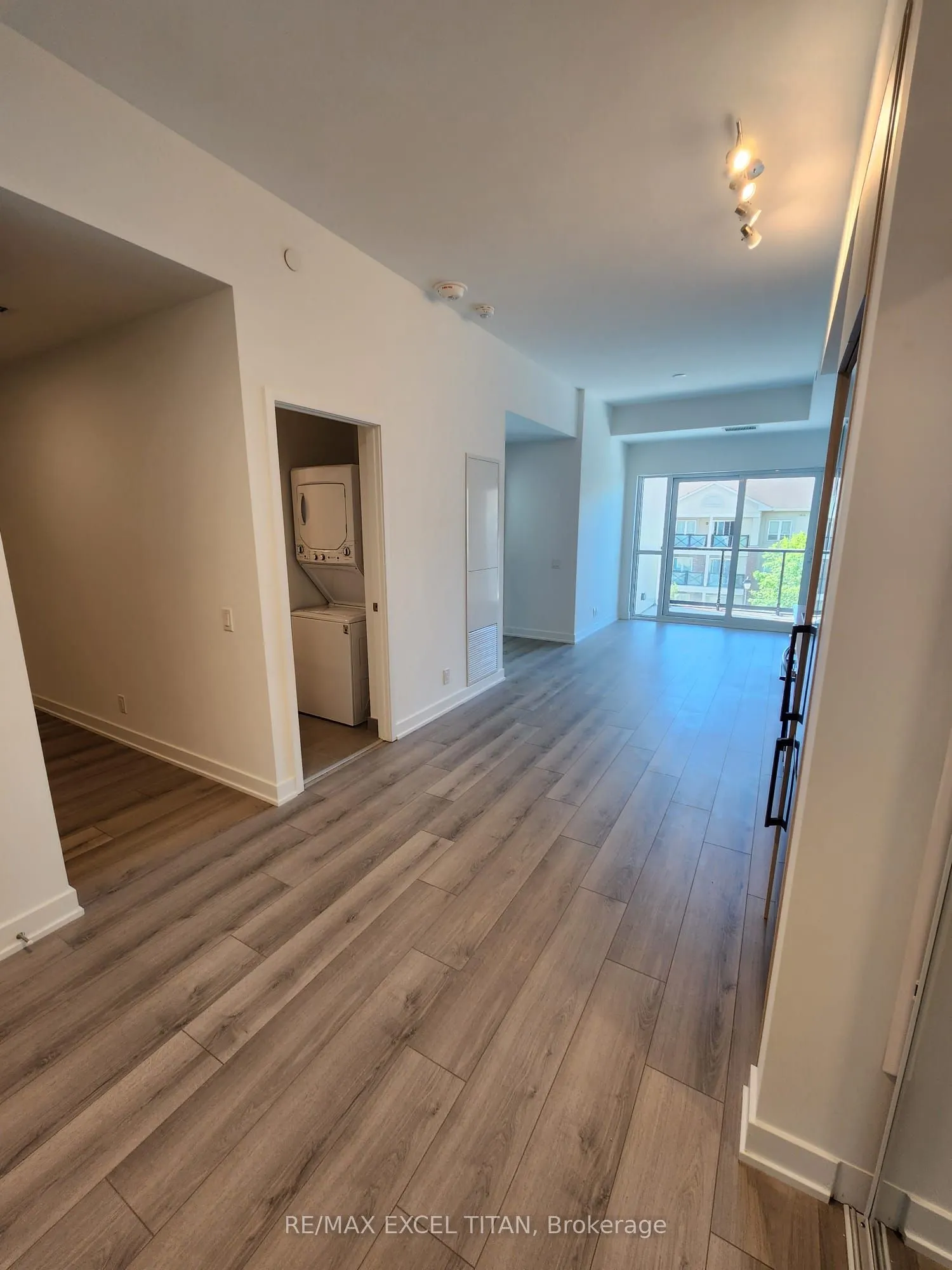 20 Deans Drive S #307