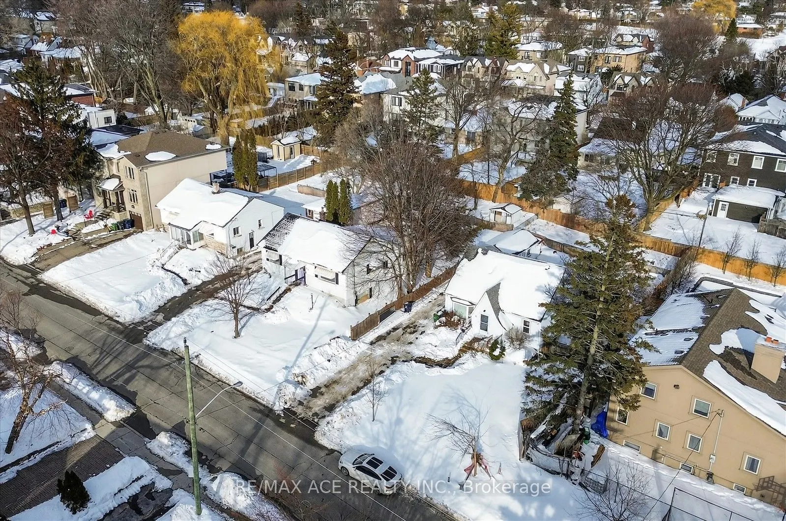 77 Brooklawn Avenue
