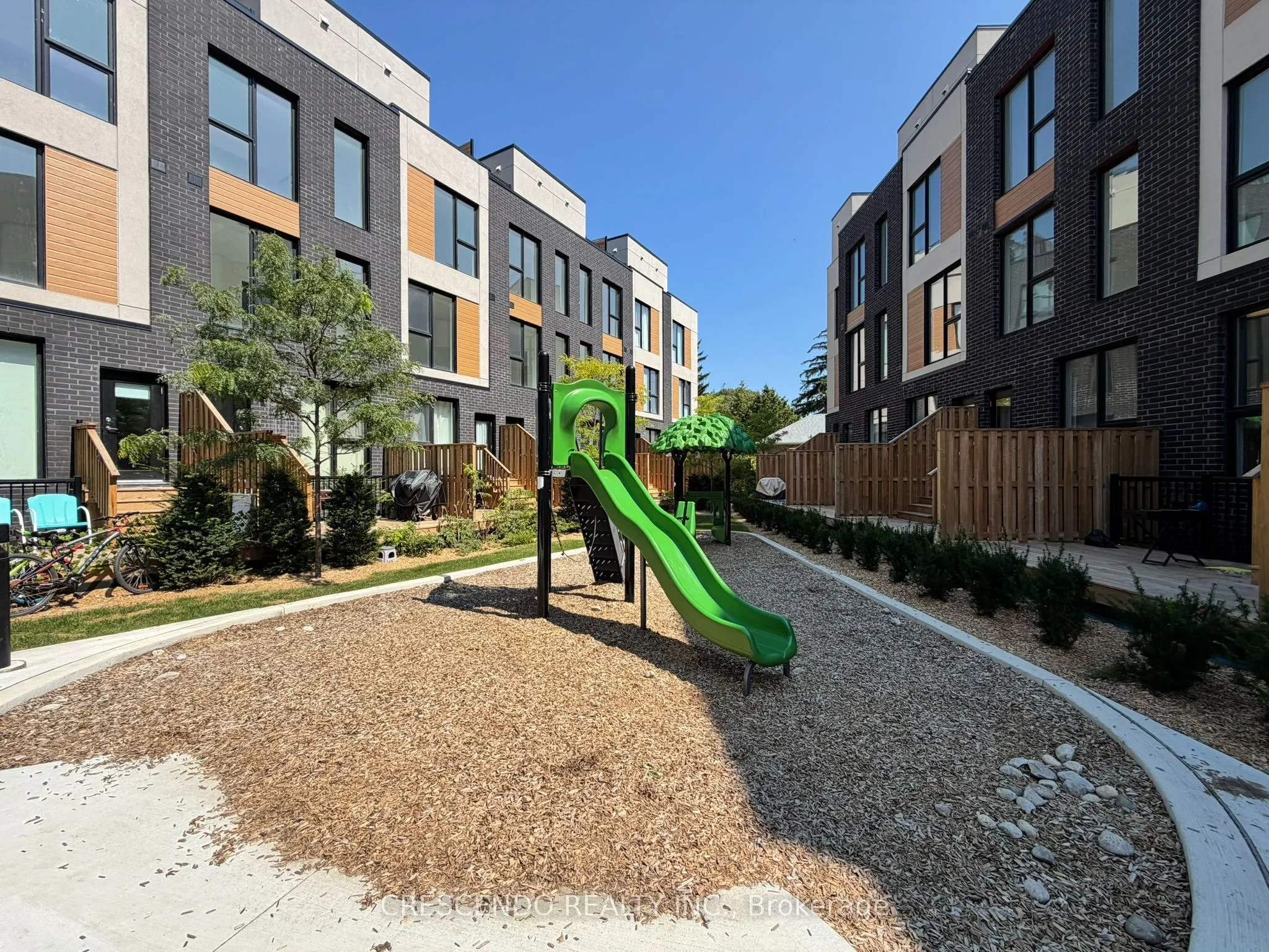 176 Clonmore Drive #8