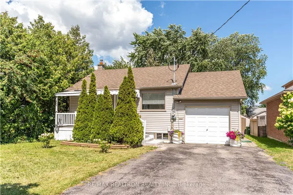 913 Pickering Beach Road