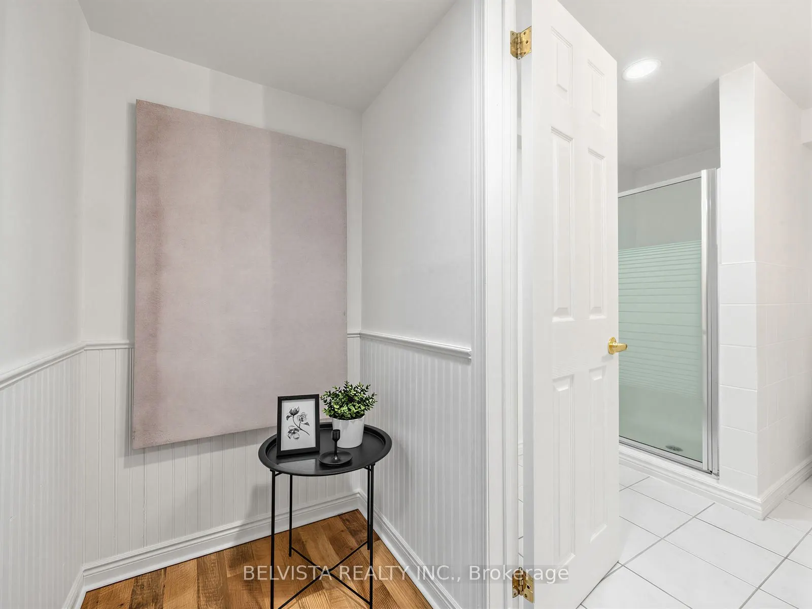 7 Agate Road