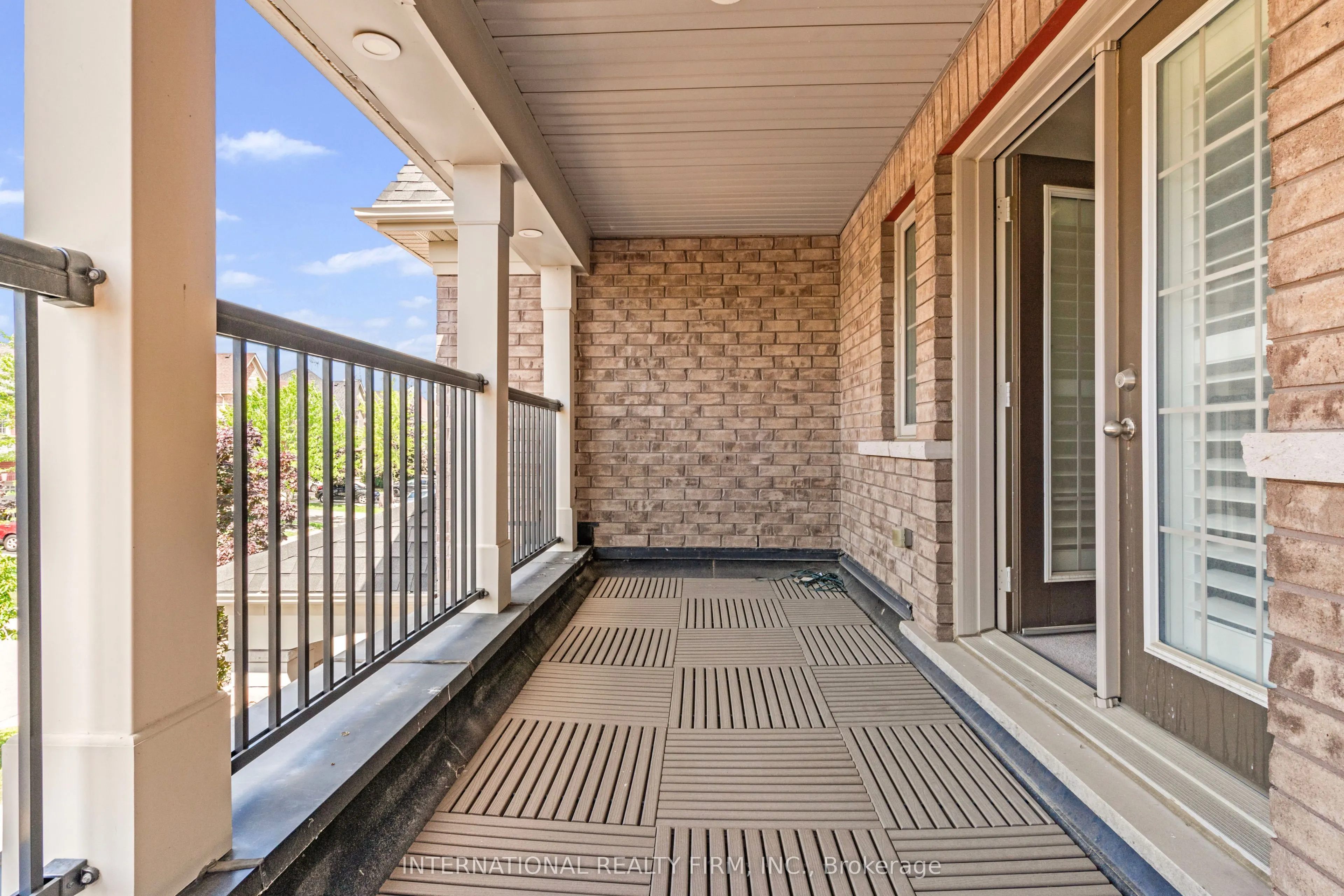 2537 Snow Knight Drive