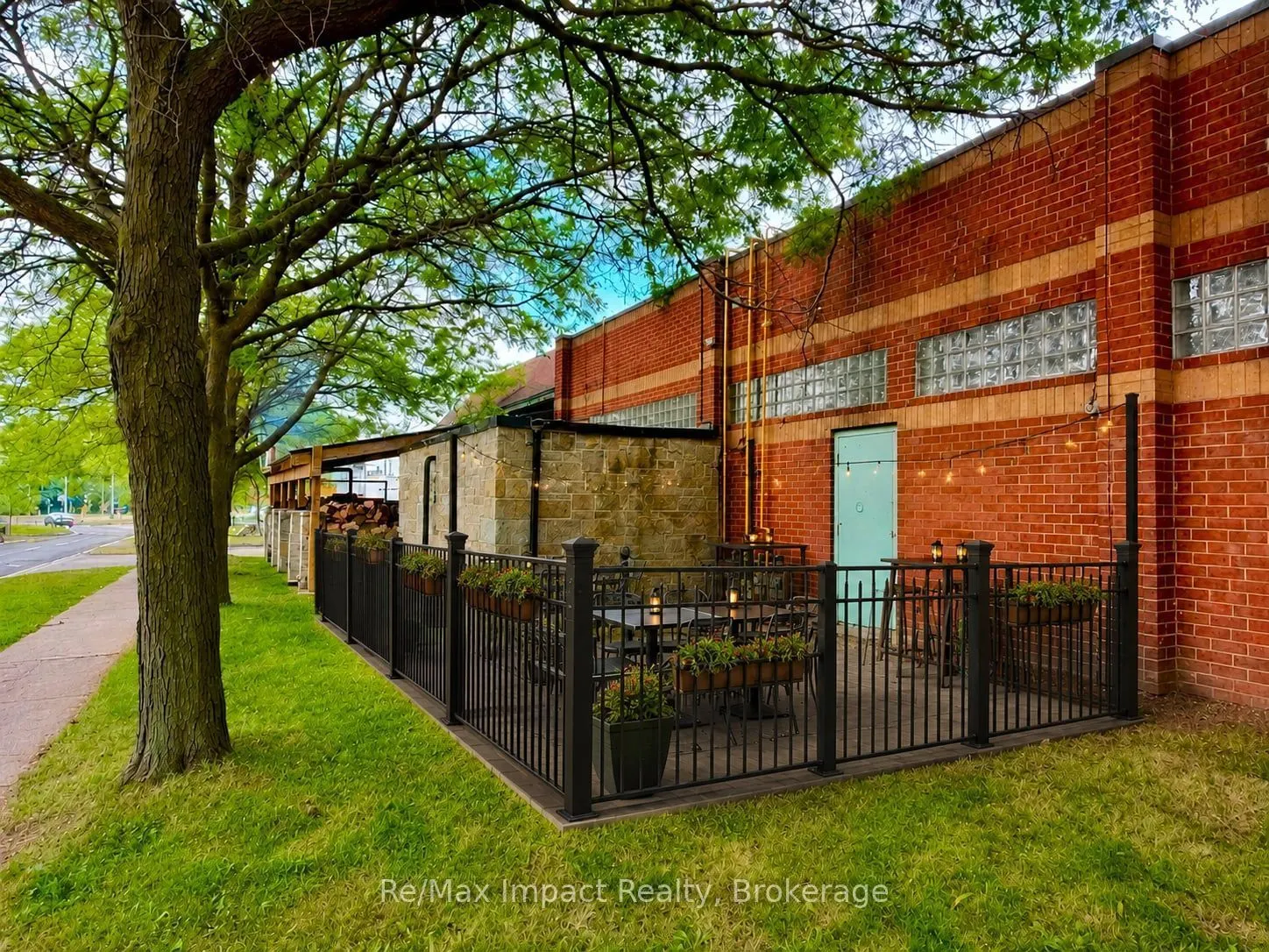 371 Old Kingston Road #9 & 10