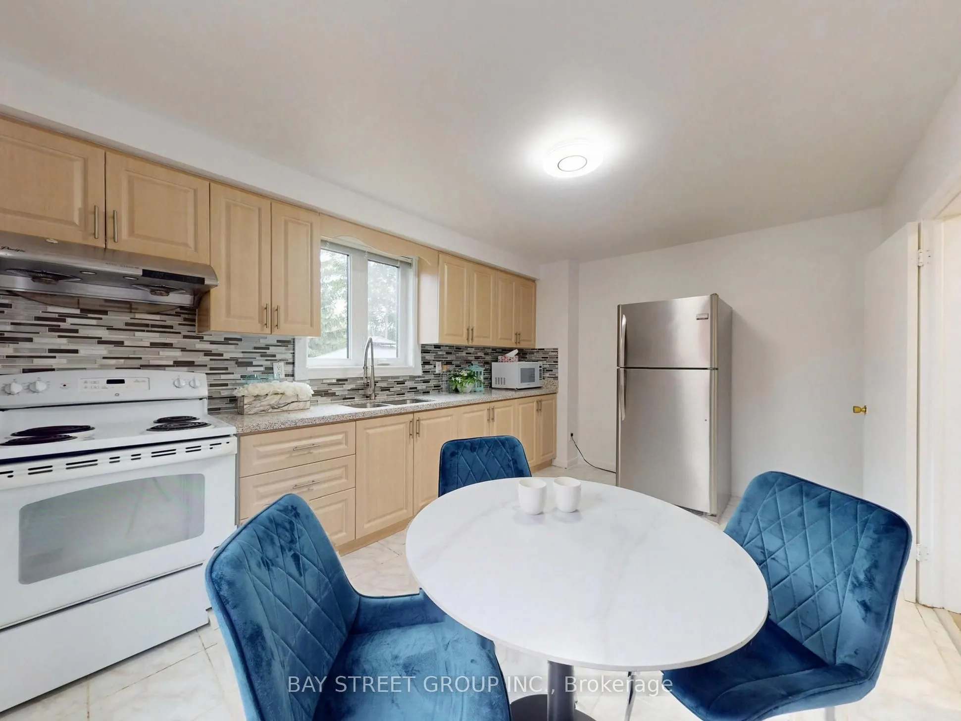 6 Moira Avenue