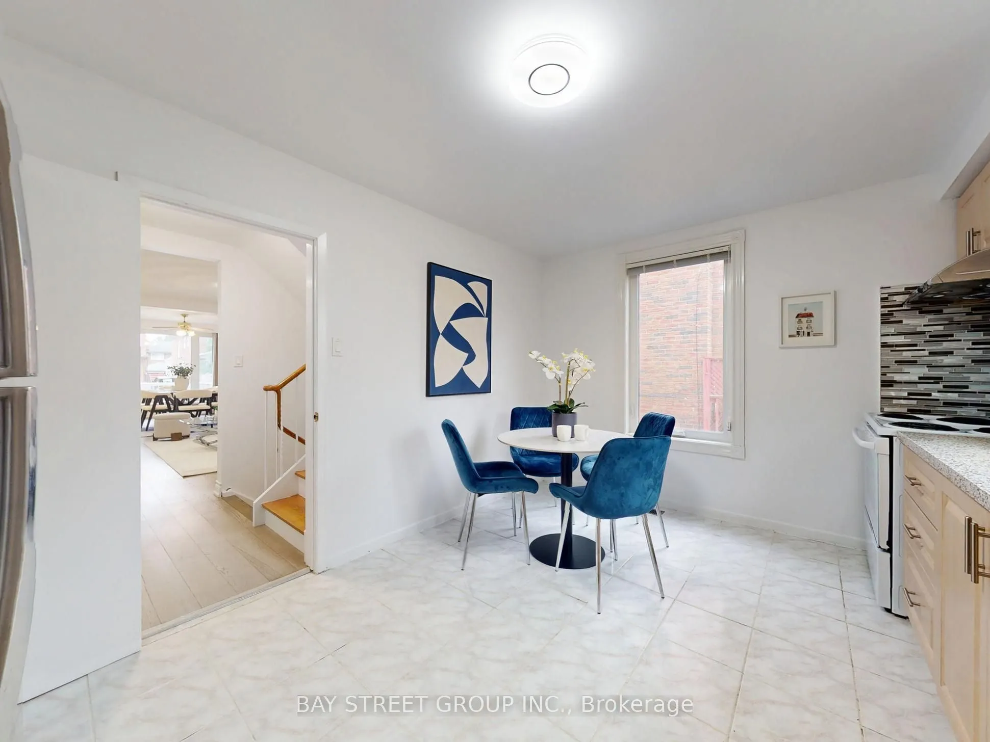 6 Moira Avenue
